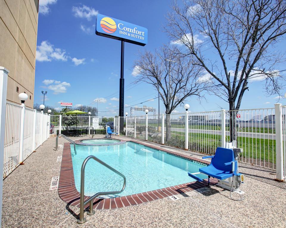 Spark by Hilton Selma