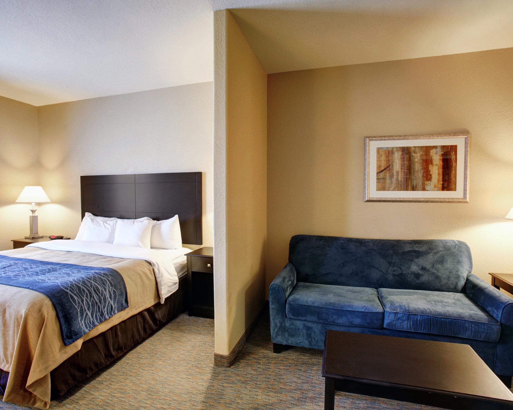 Spark by Hilton Selma