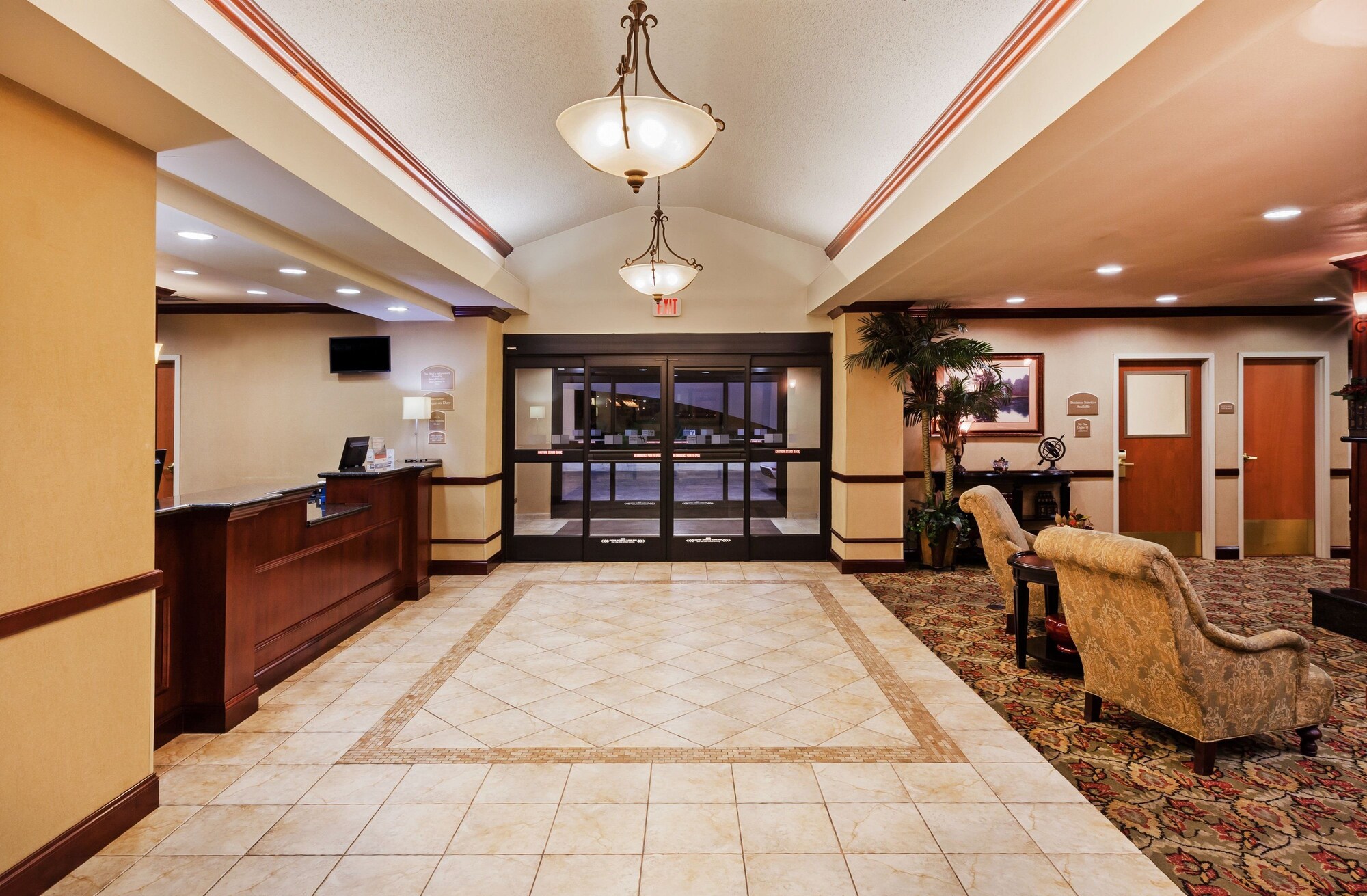 Holiday Inn Express & Suites Selma