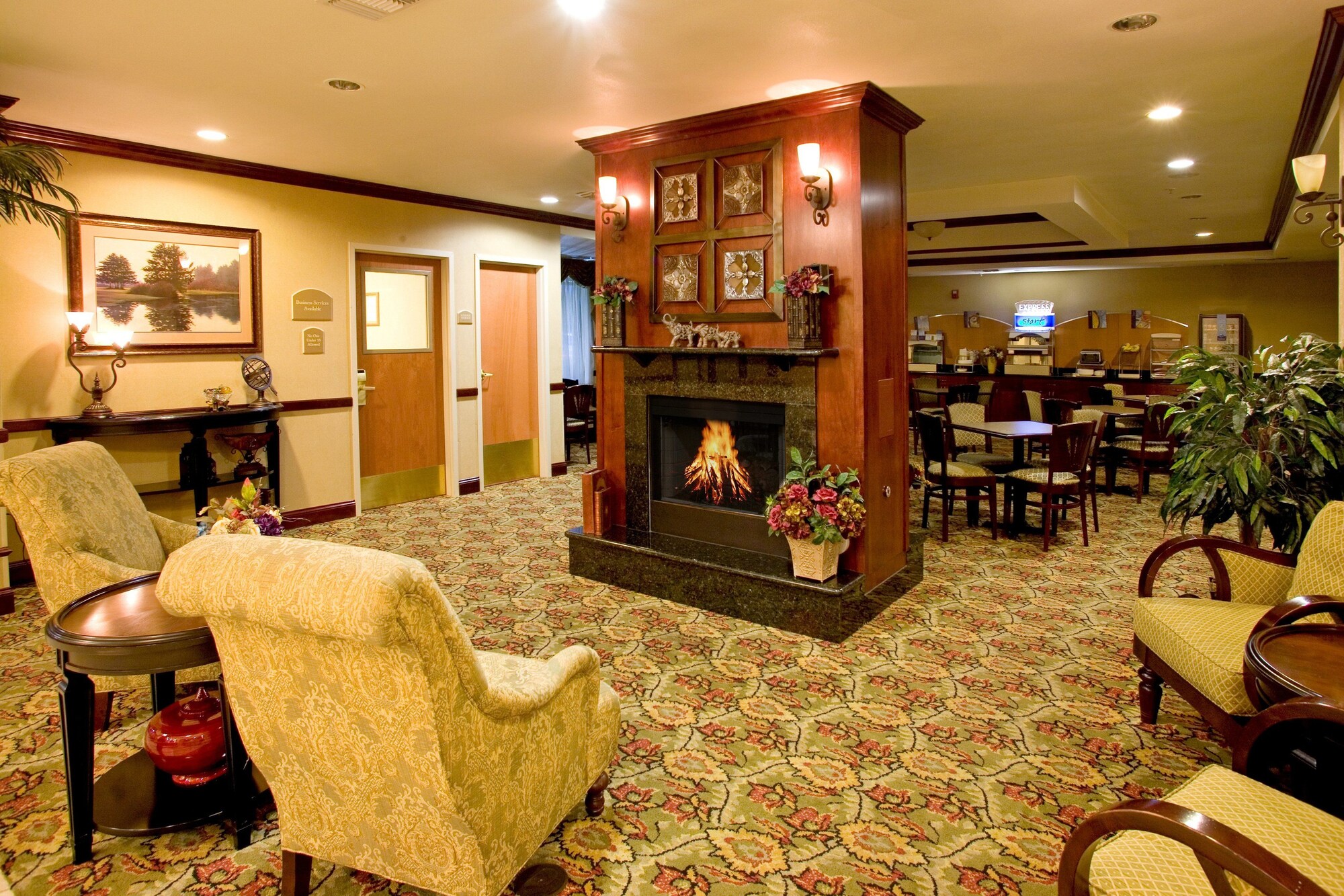 Holiday Inn Express & Suites Selma