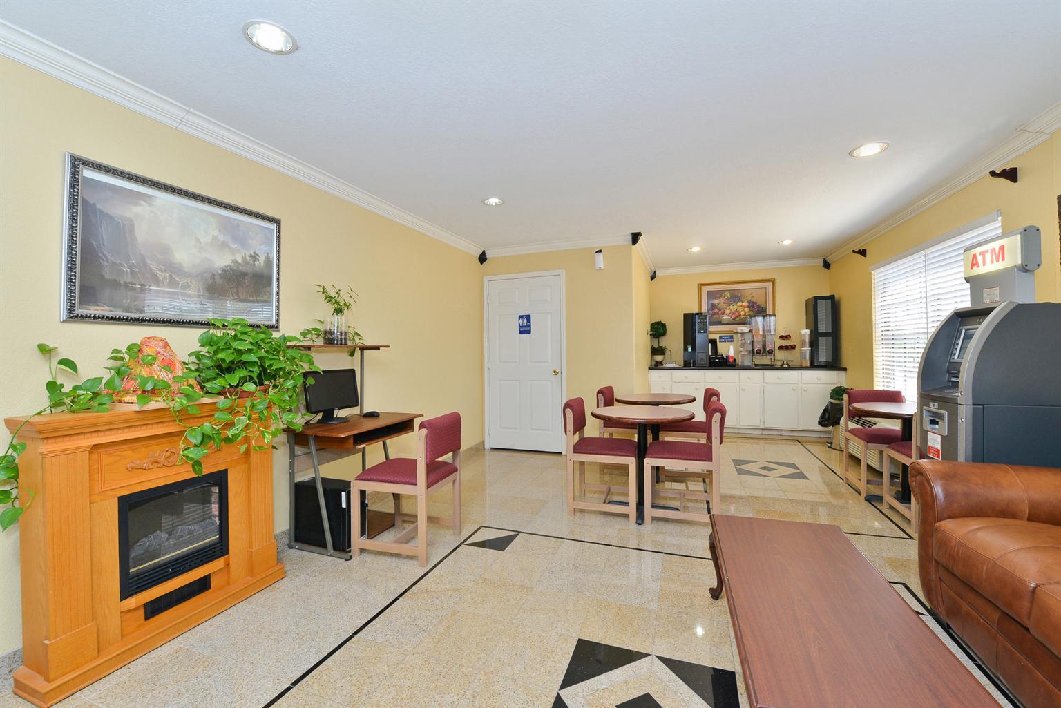 Scottish Inns & Suites Shenandoah Woodlands