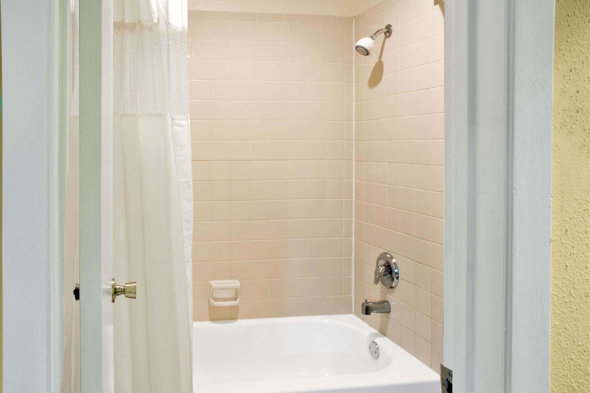 Days Inn by Wyndham Shenandoah