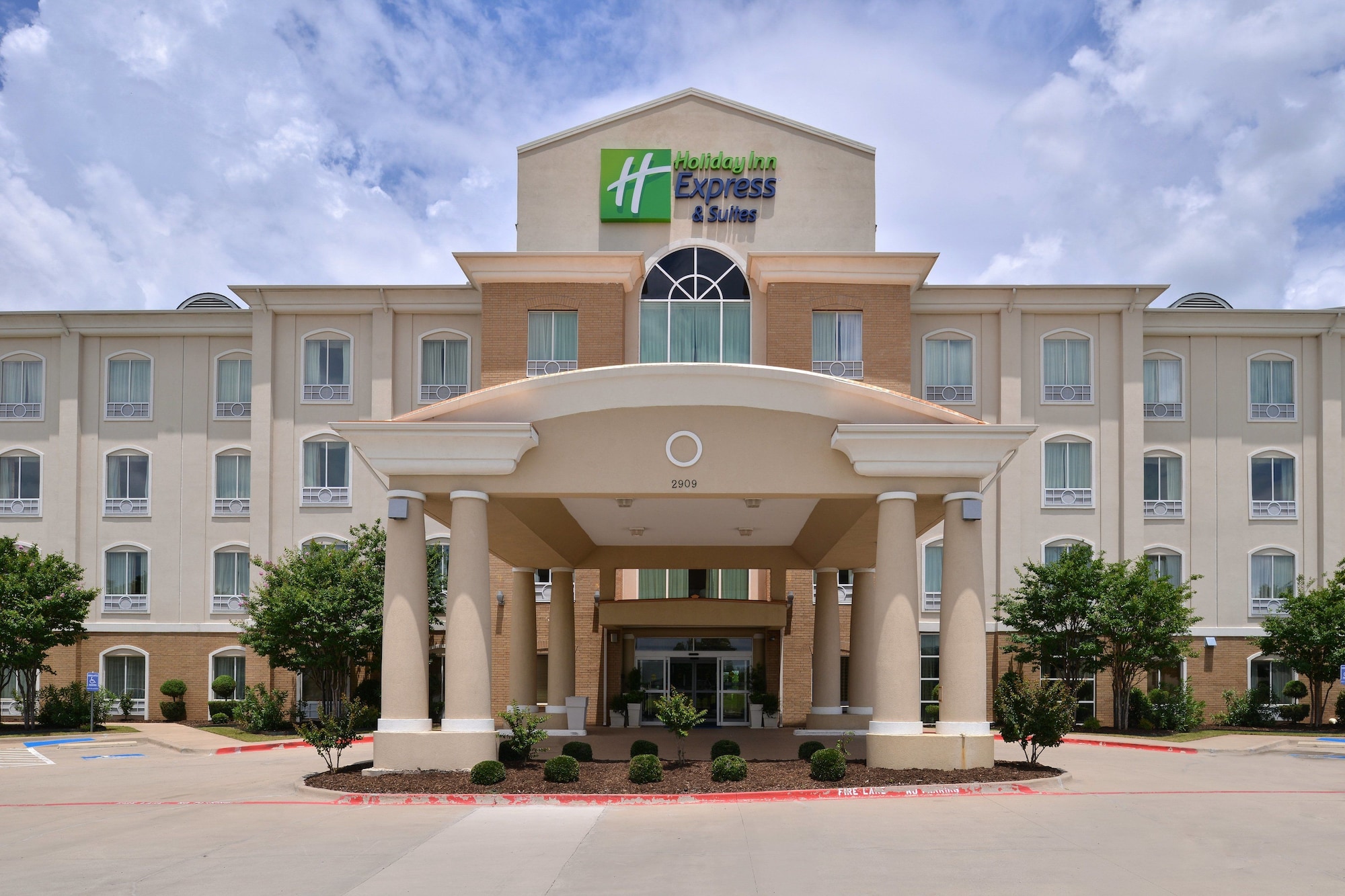 Holiday Inn Express Hotel & Suites Sherman Hwy 75