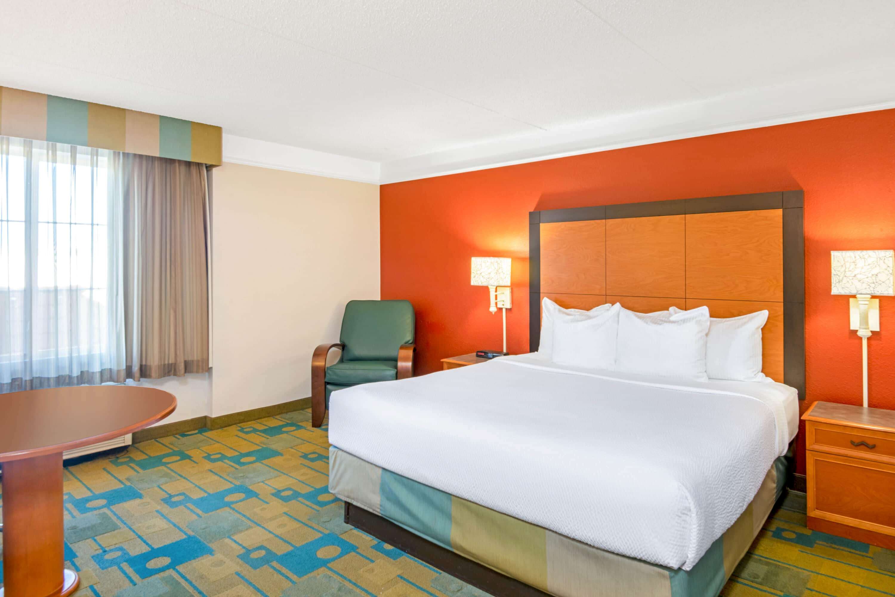 La Quinta Inn & Suites by Wyndham Sherman