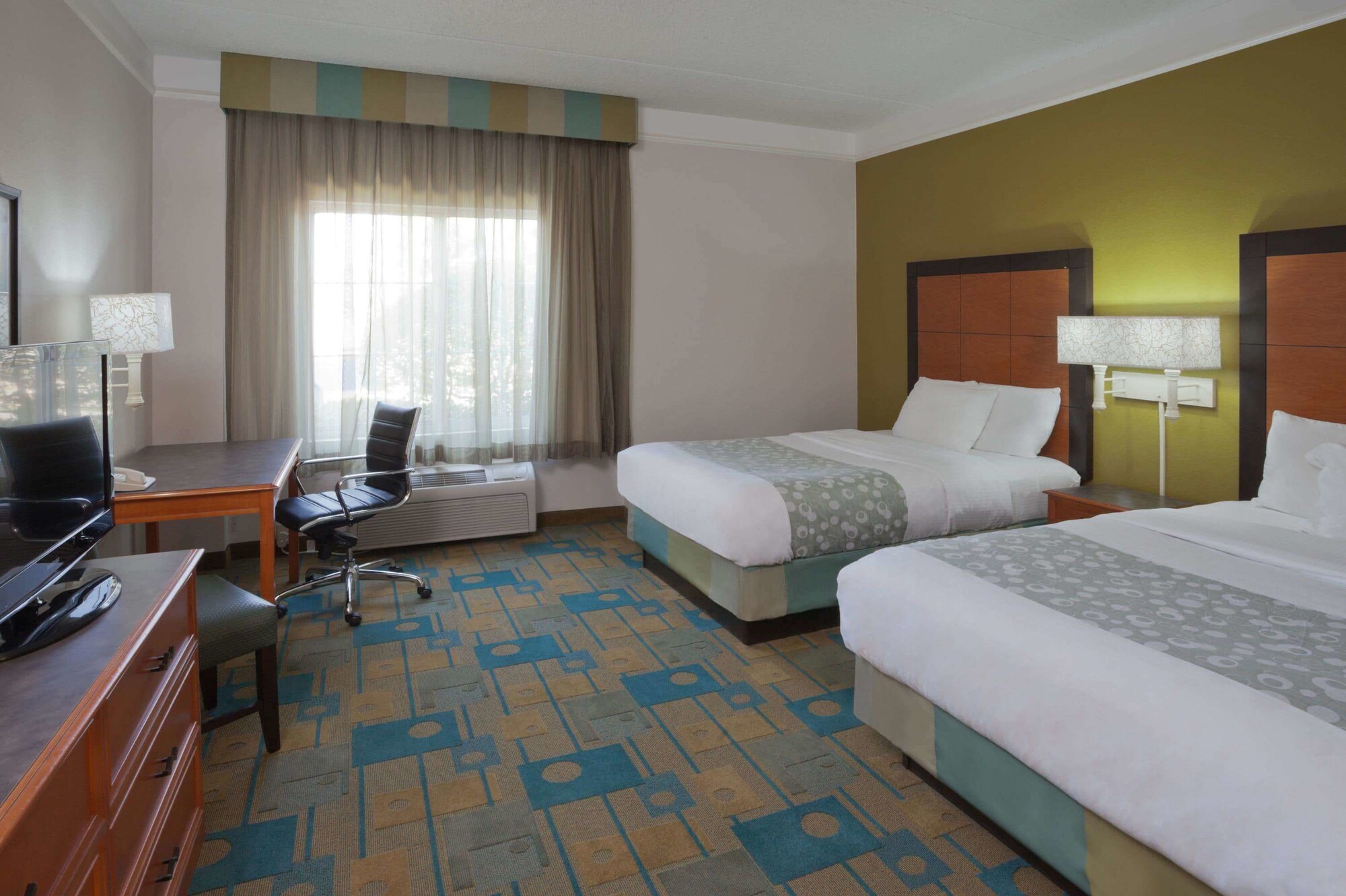 La Quinta Inn & Suites by Wyndham Sherman