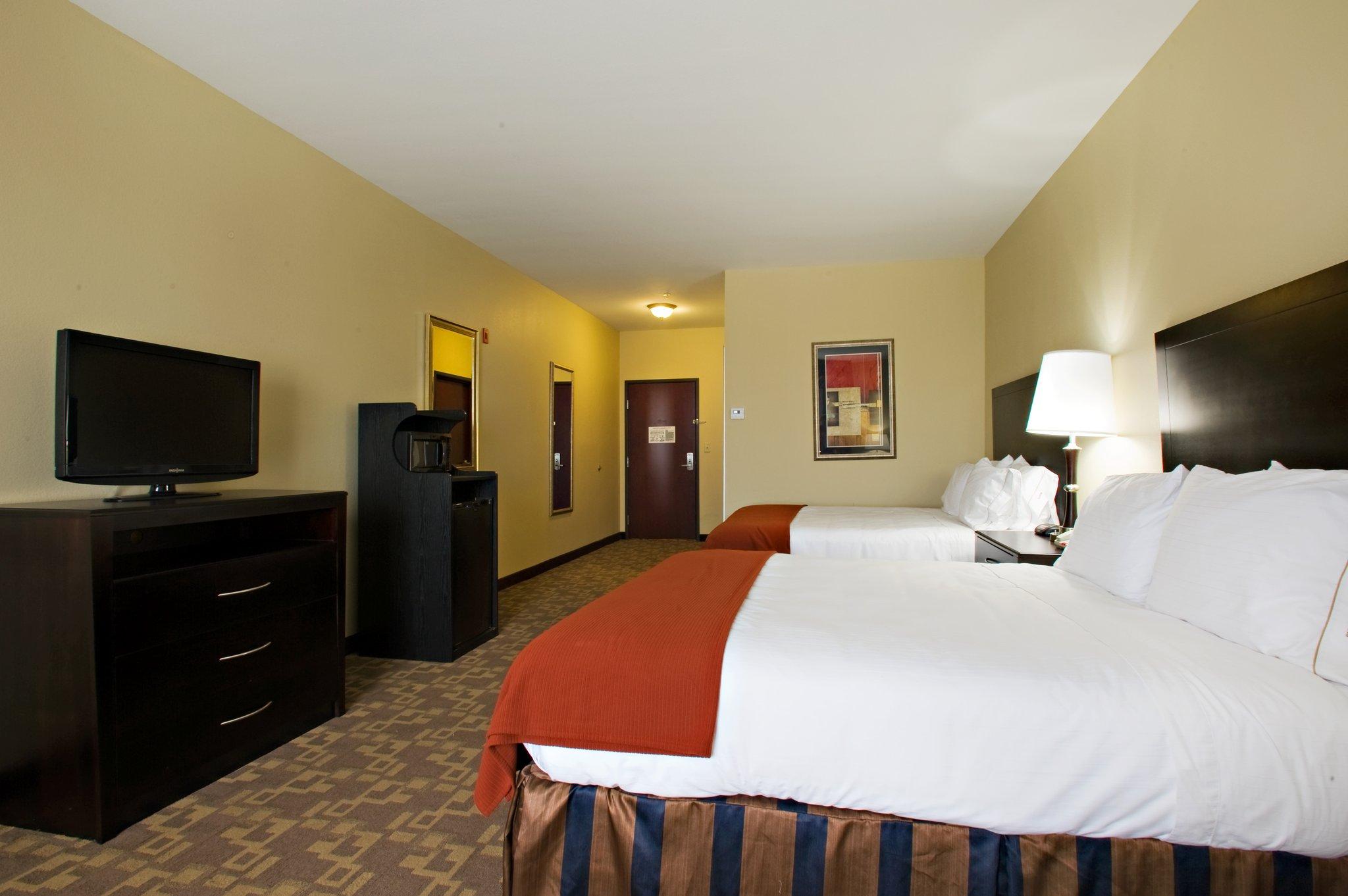 Holiday Inn Express Hotel & Suites Snyder