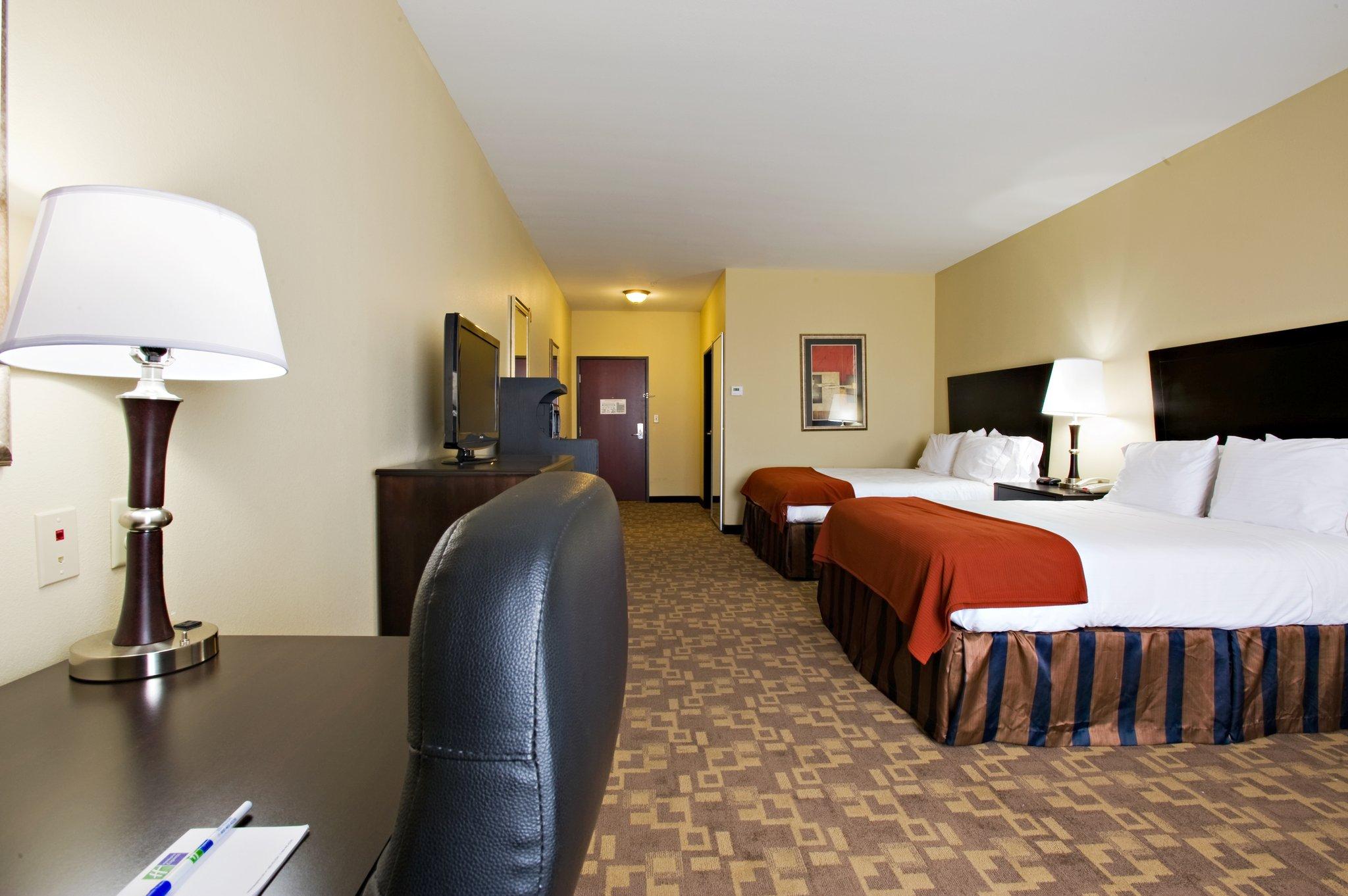Holiday Inn Express Hotel & Suites Snyder