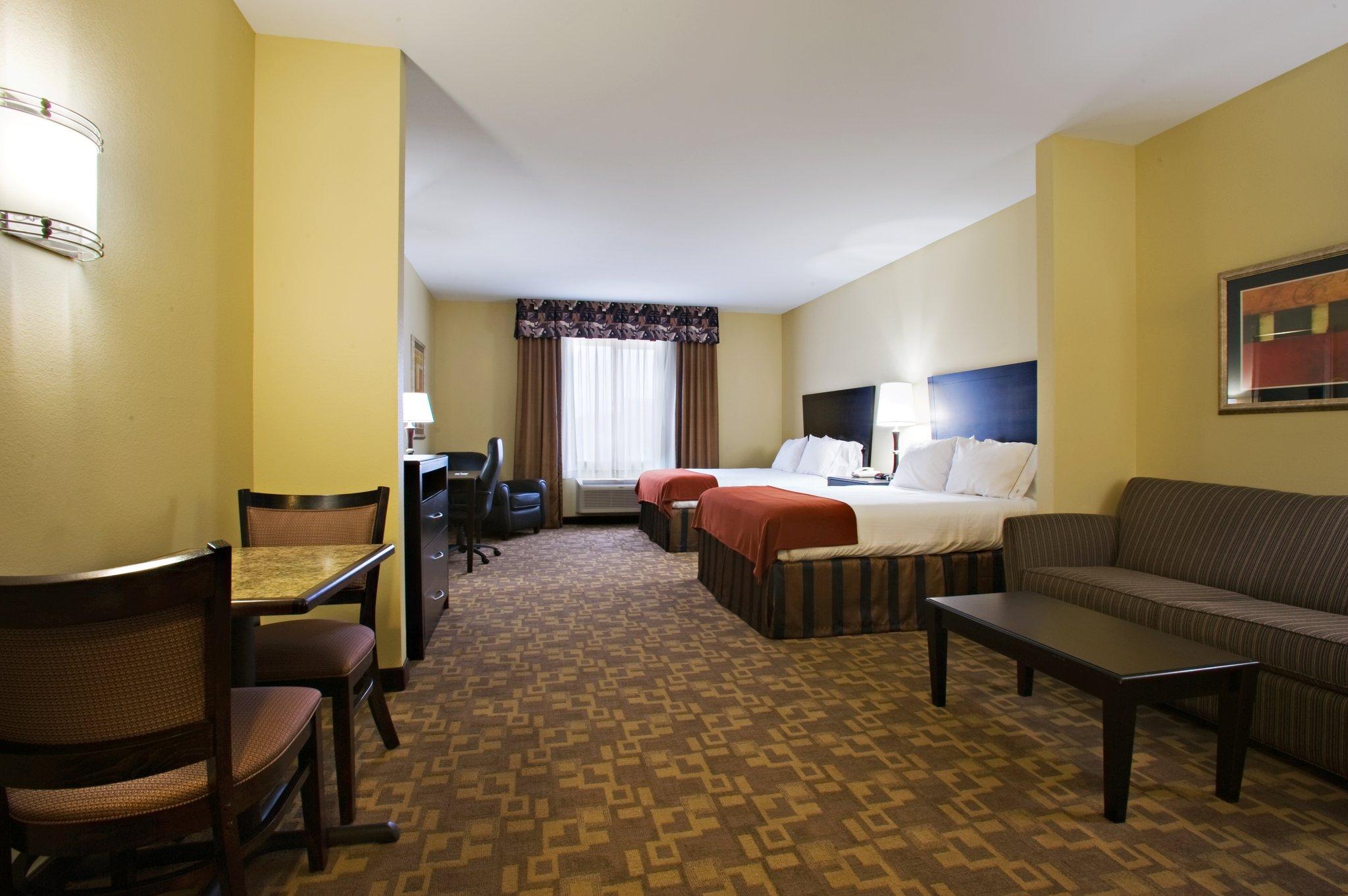Holiday Inn Express Hotel & Suites Snyder