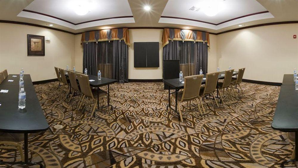 Holiday Inn Express Hotel & Suites Snyder