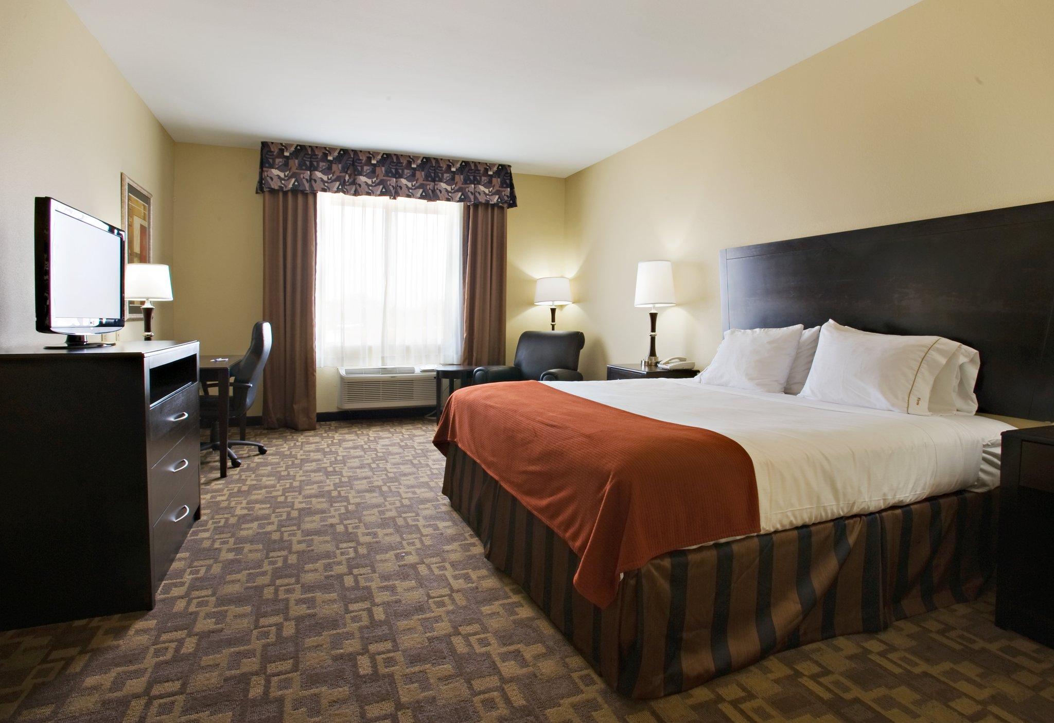 Holiday Inn Express Hotel & Suites Snyder