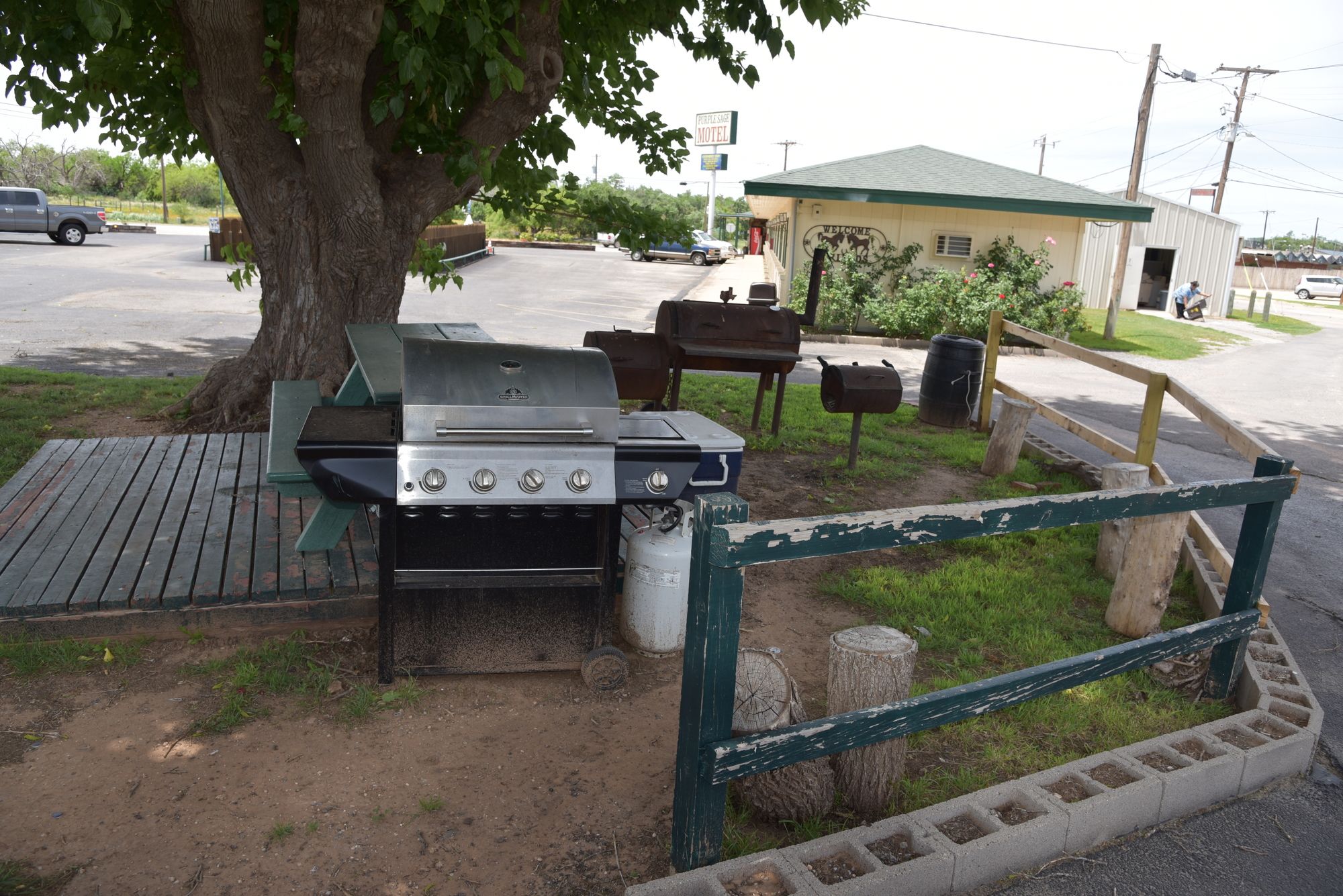 Purple Sage Motel