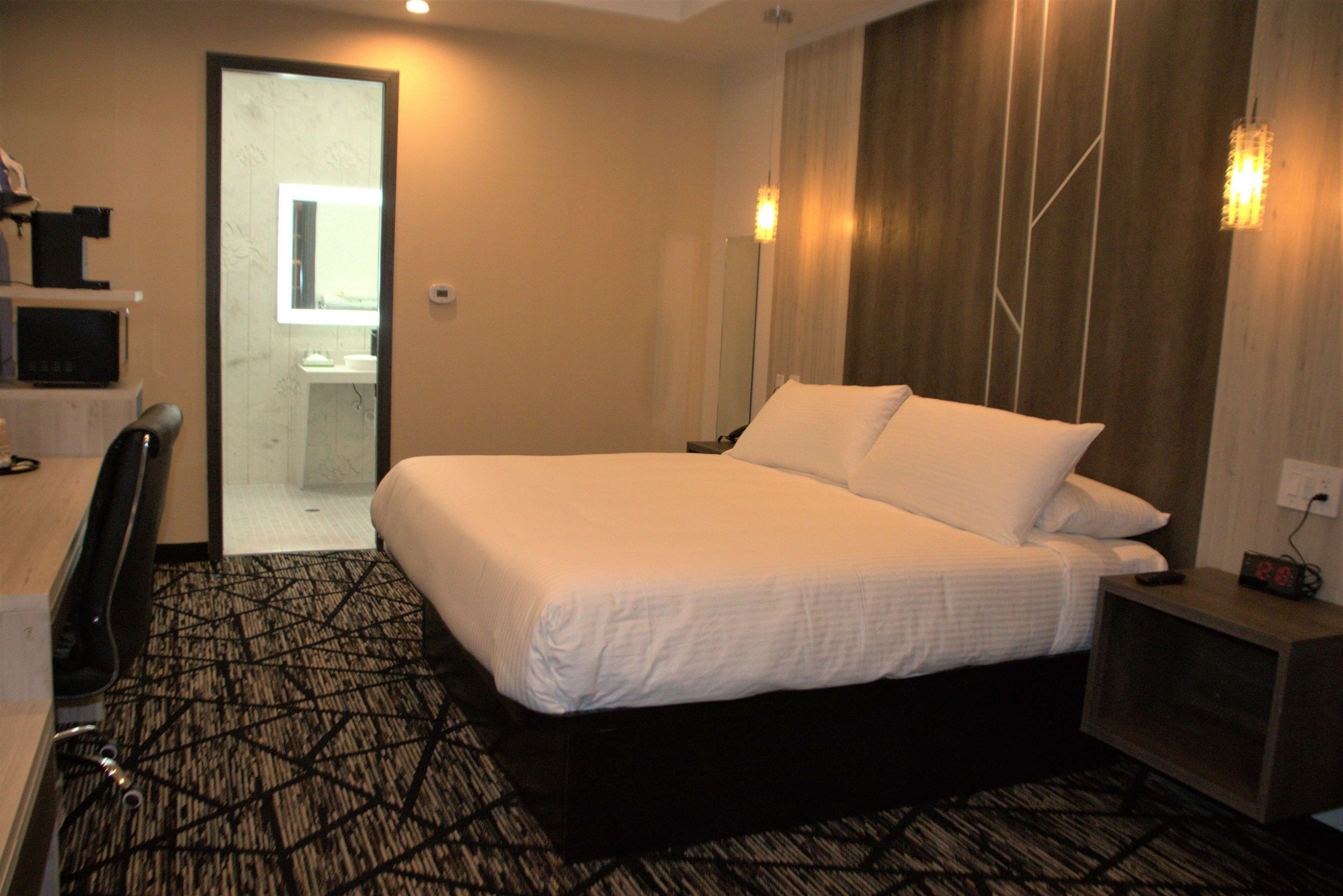 SureStay by Best Western Houston Southeast