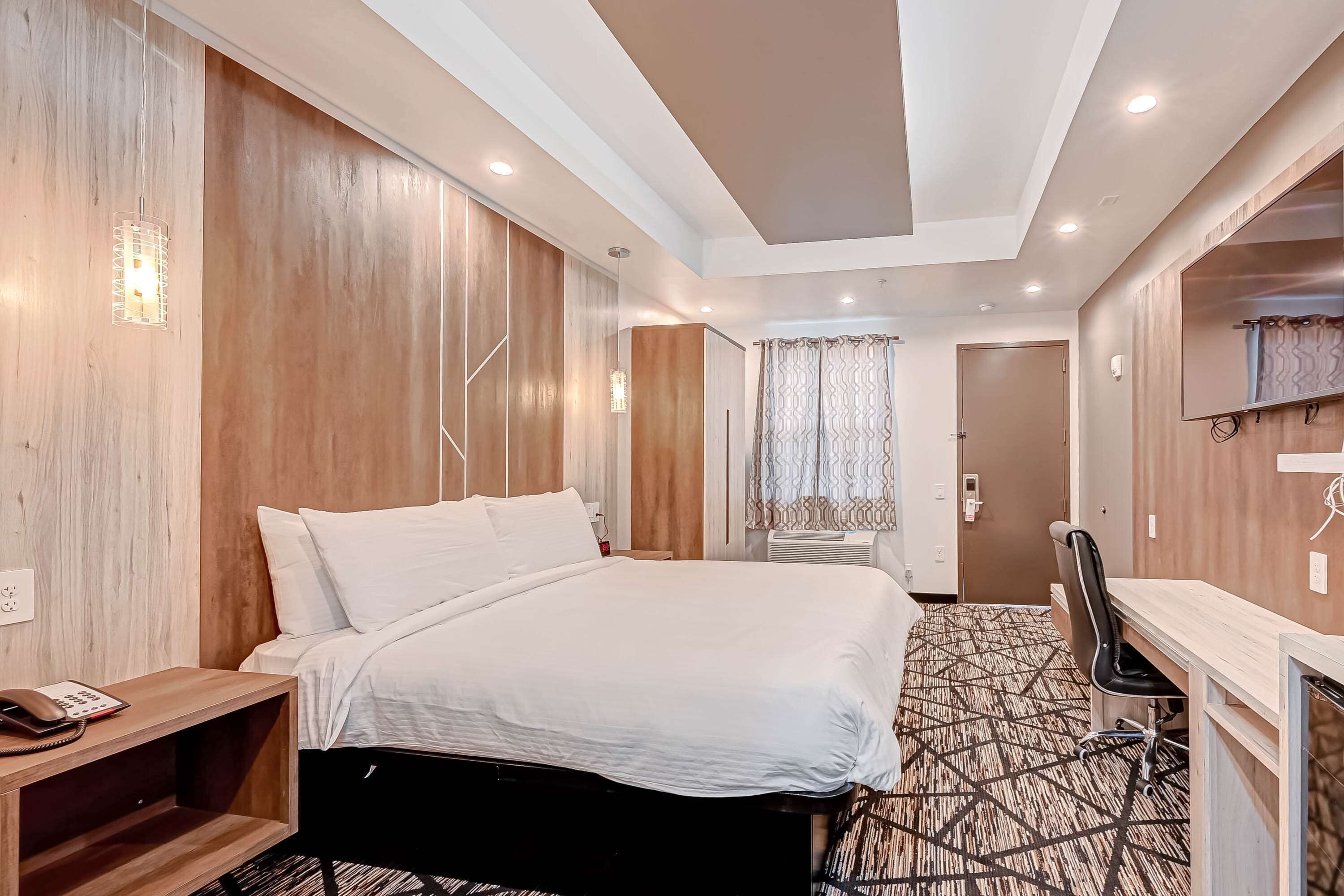 SureStay by Best Western Houston Southeast