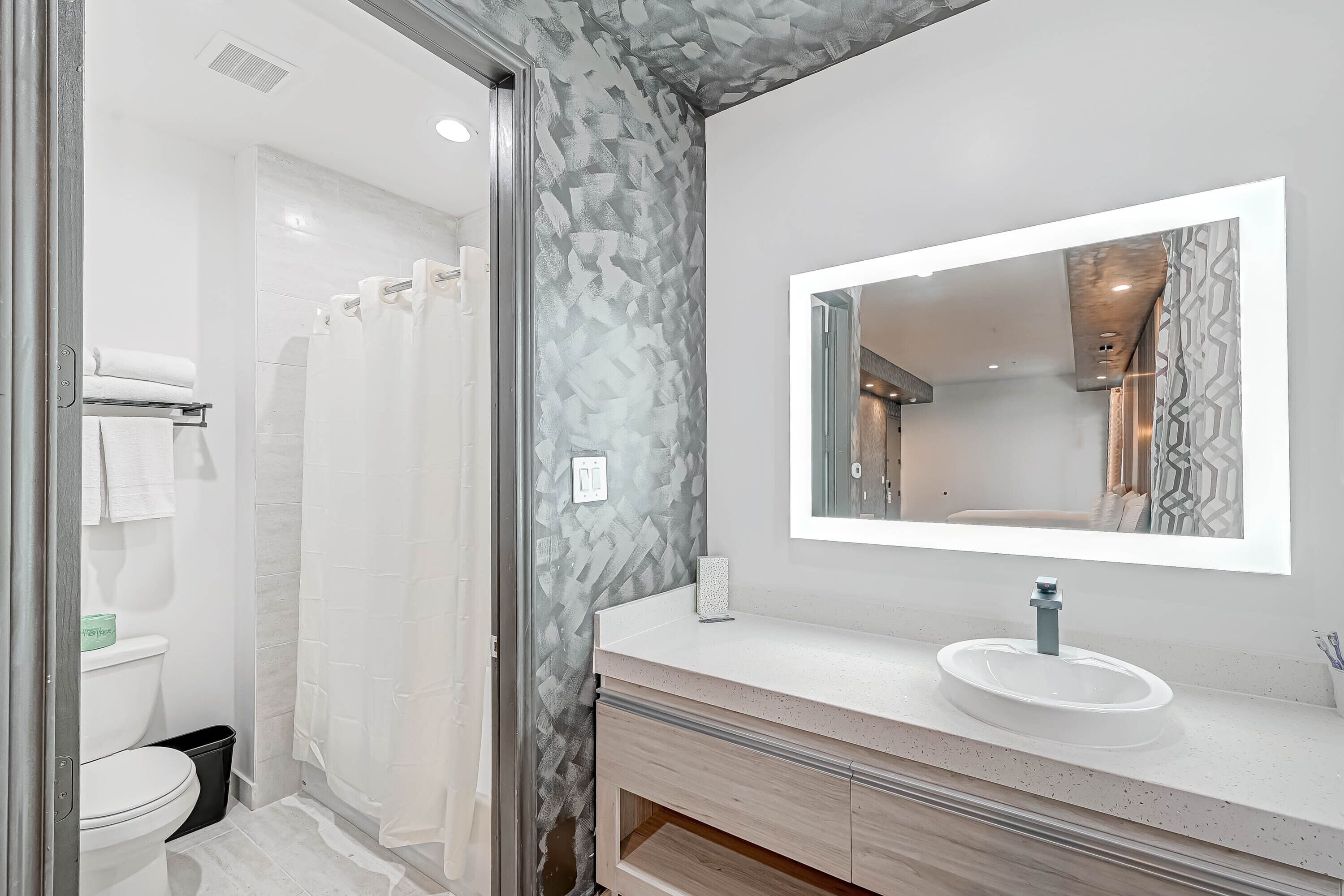 SureStay by Best Western Houston Southeast