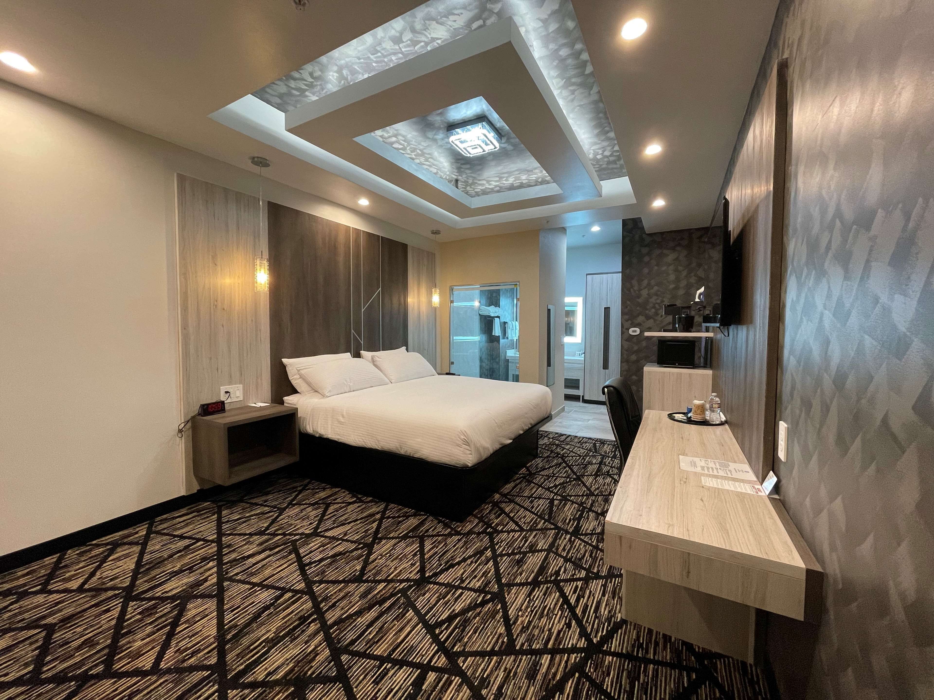 SureStay by Best Western Houston Southeast