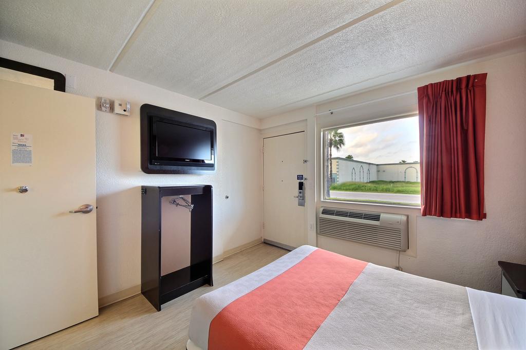 Ocean Inn