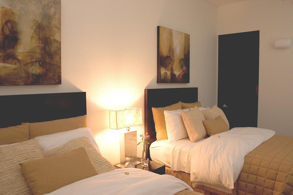 Peninsula Island Resort & Spa