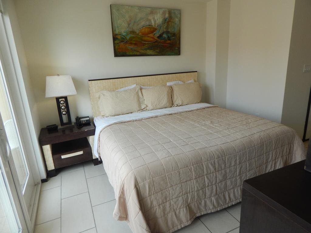 Peninsula Island Resort & Spa