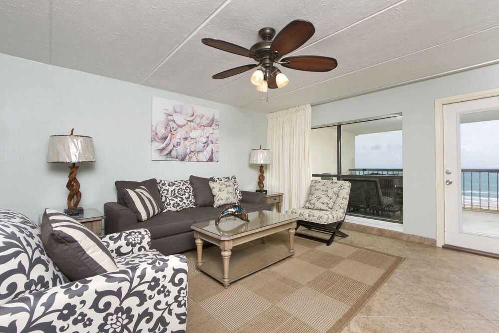 Saida Tower III by Padre Island Rentals
