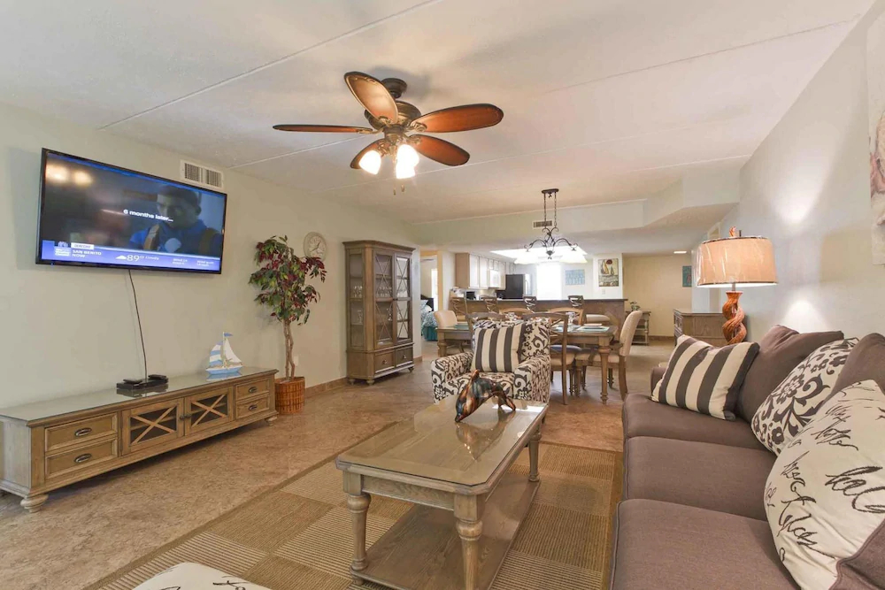 Saida Tower III by Padre Island Rentals