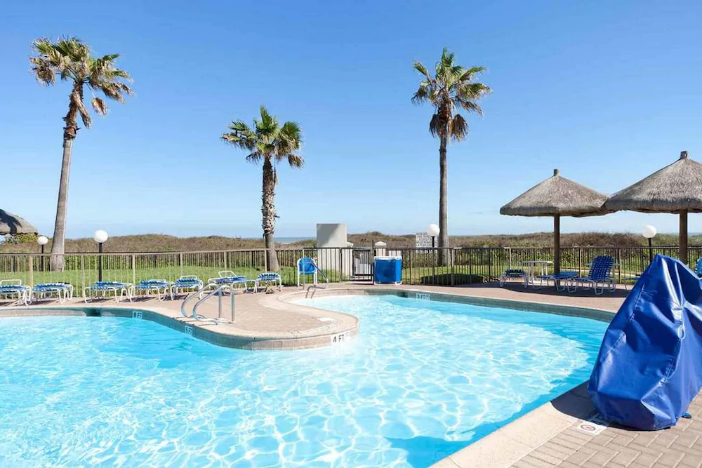 Saida Tower III by Padre Island Rentals