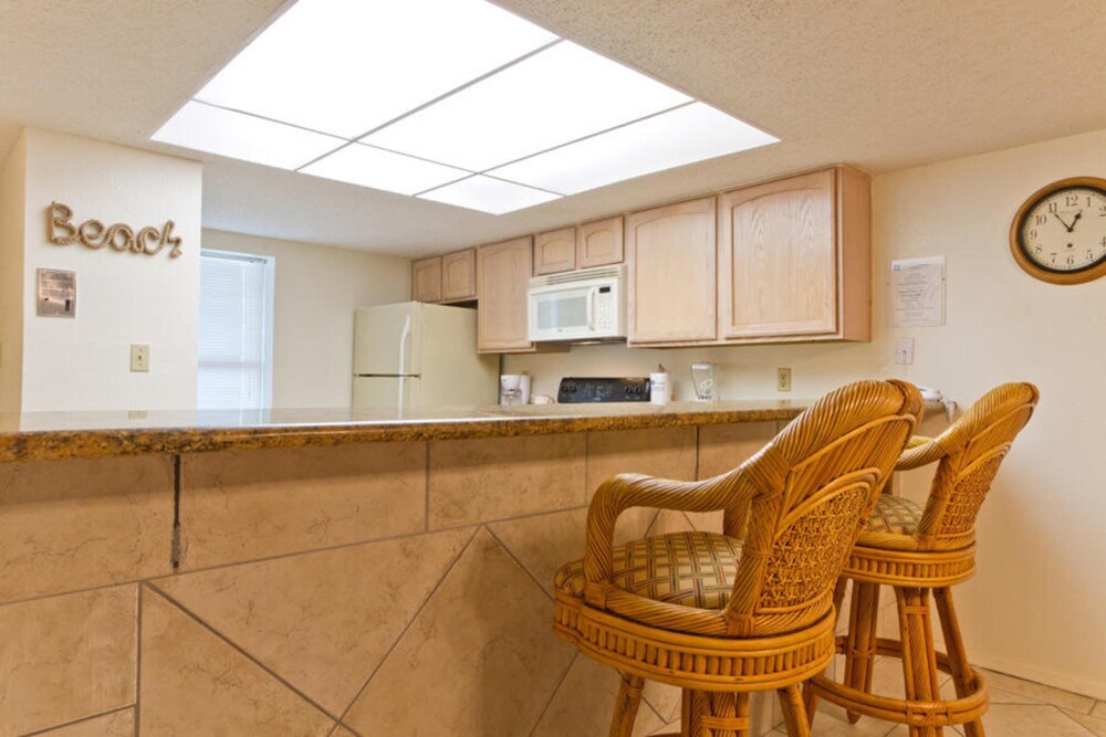 Saida Tower III by Padre Island Rentals