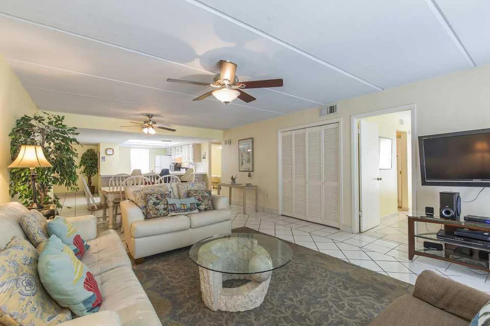 Saida Tower III by Padre Island Rentals