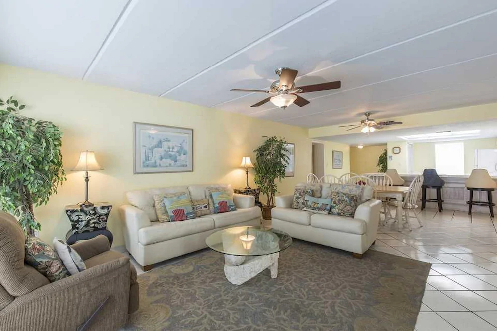 Saida Tower III by Padre Island Rentals