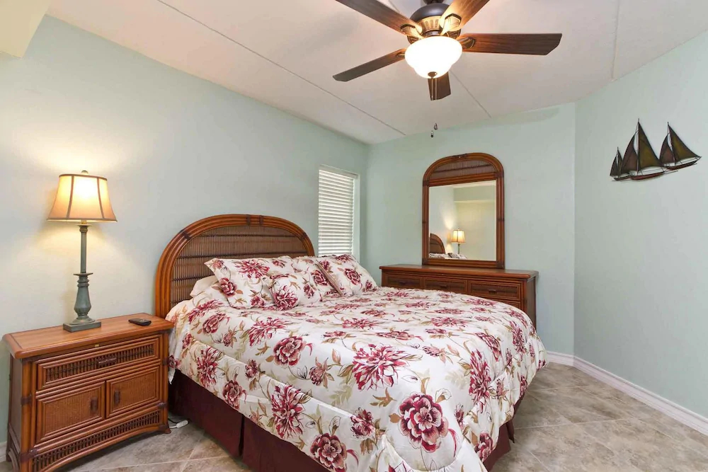 Saida Tower III by Padre Island Rentals