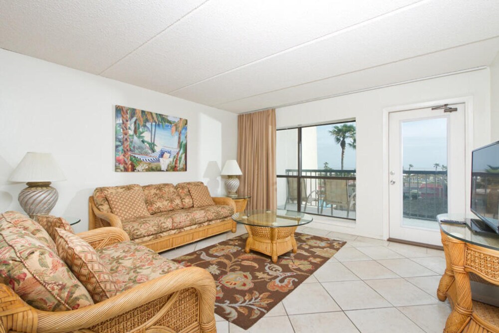 Saida Tower III by Padre Island Rentals
