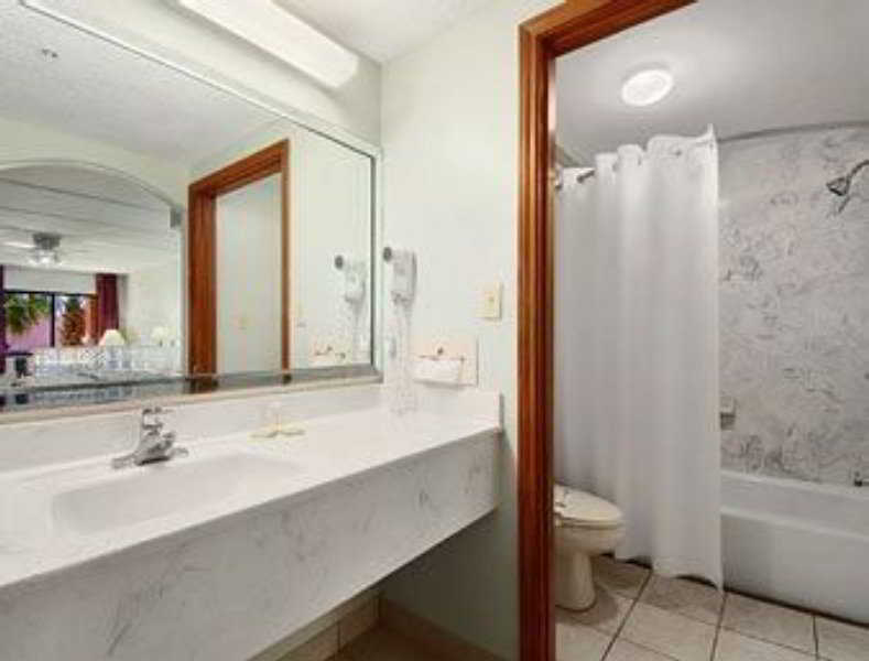 Super 8 by Wyndham South Padre Island