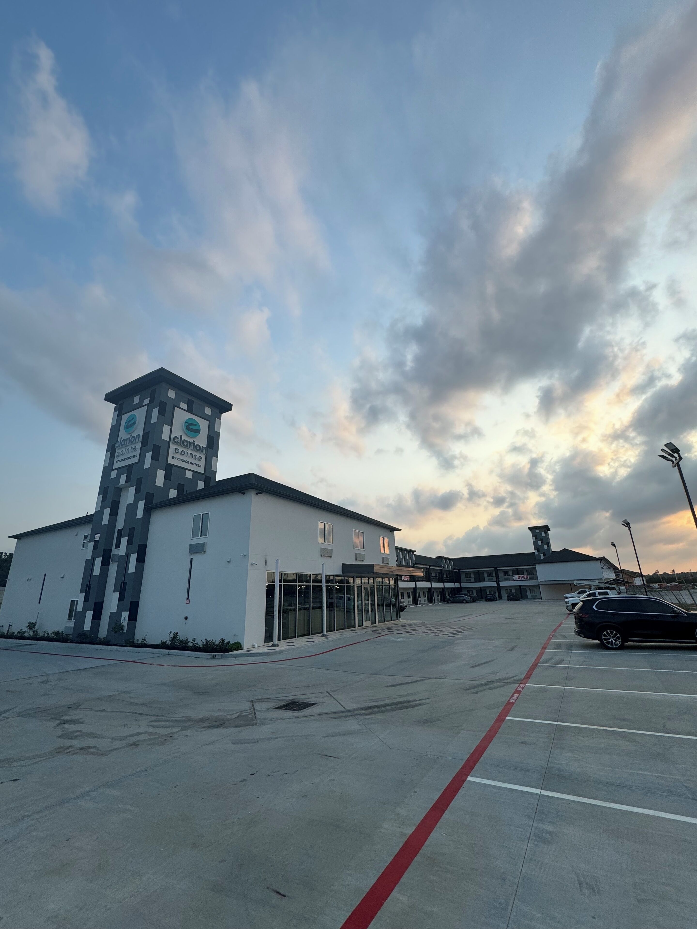 Clarion Pointe