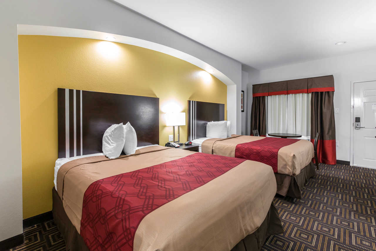 Scottish Inns & Suites