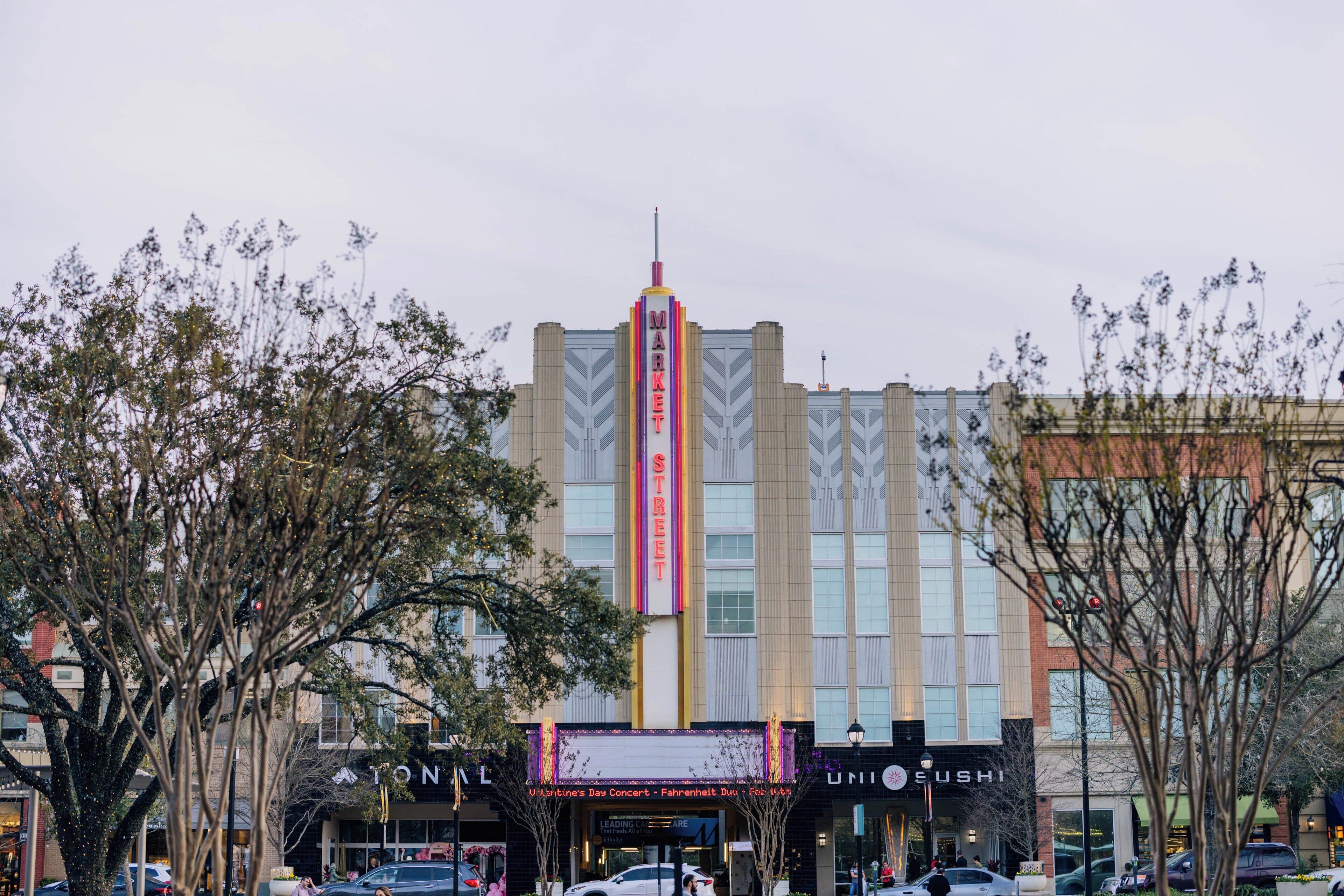 Hotel Indigo Spring – Woodlands Area