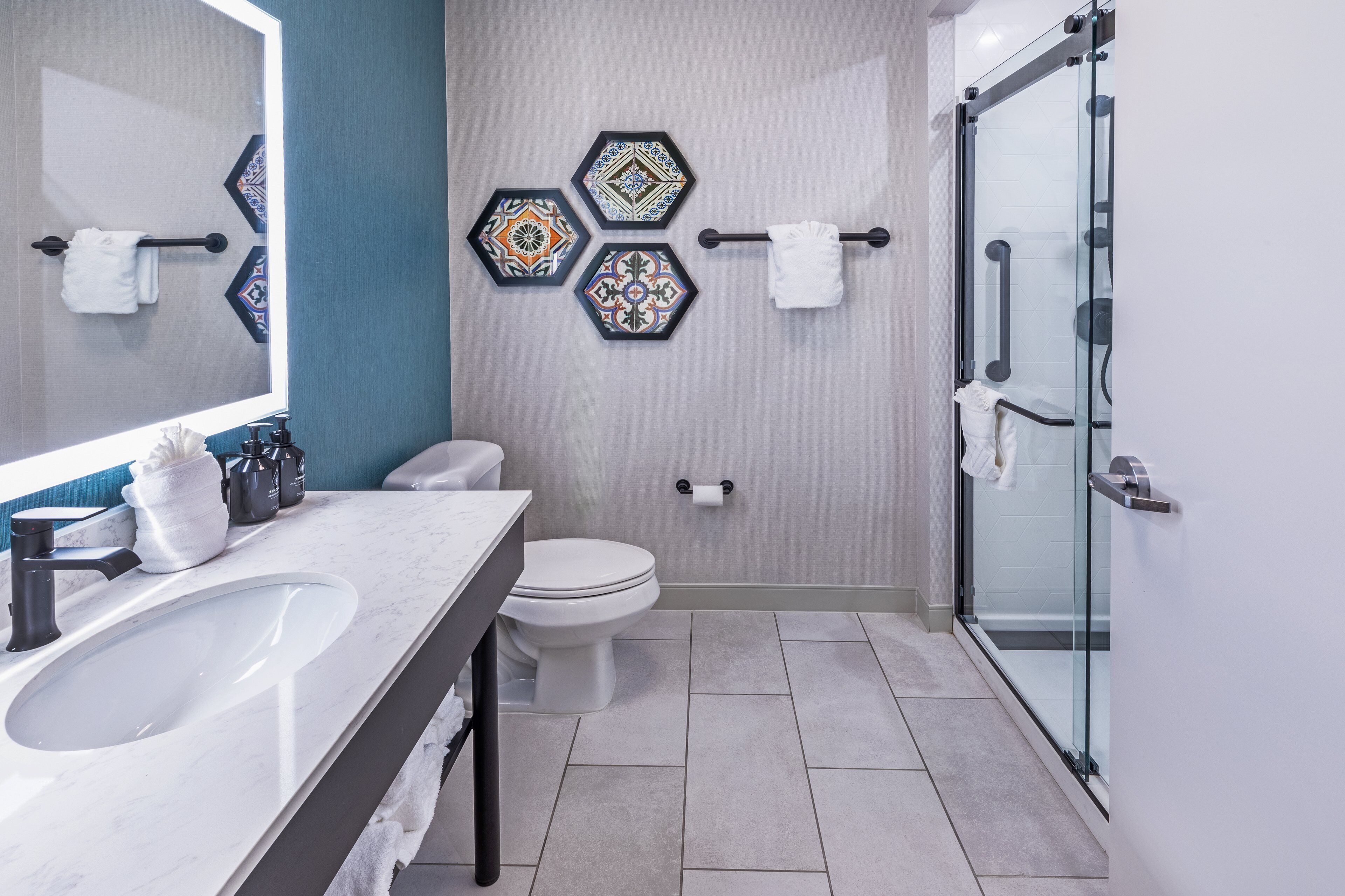 Hotel Indigo Spring – Woodlands Area