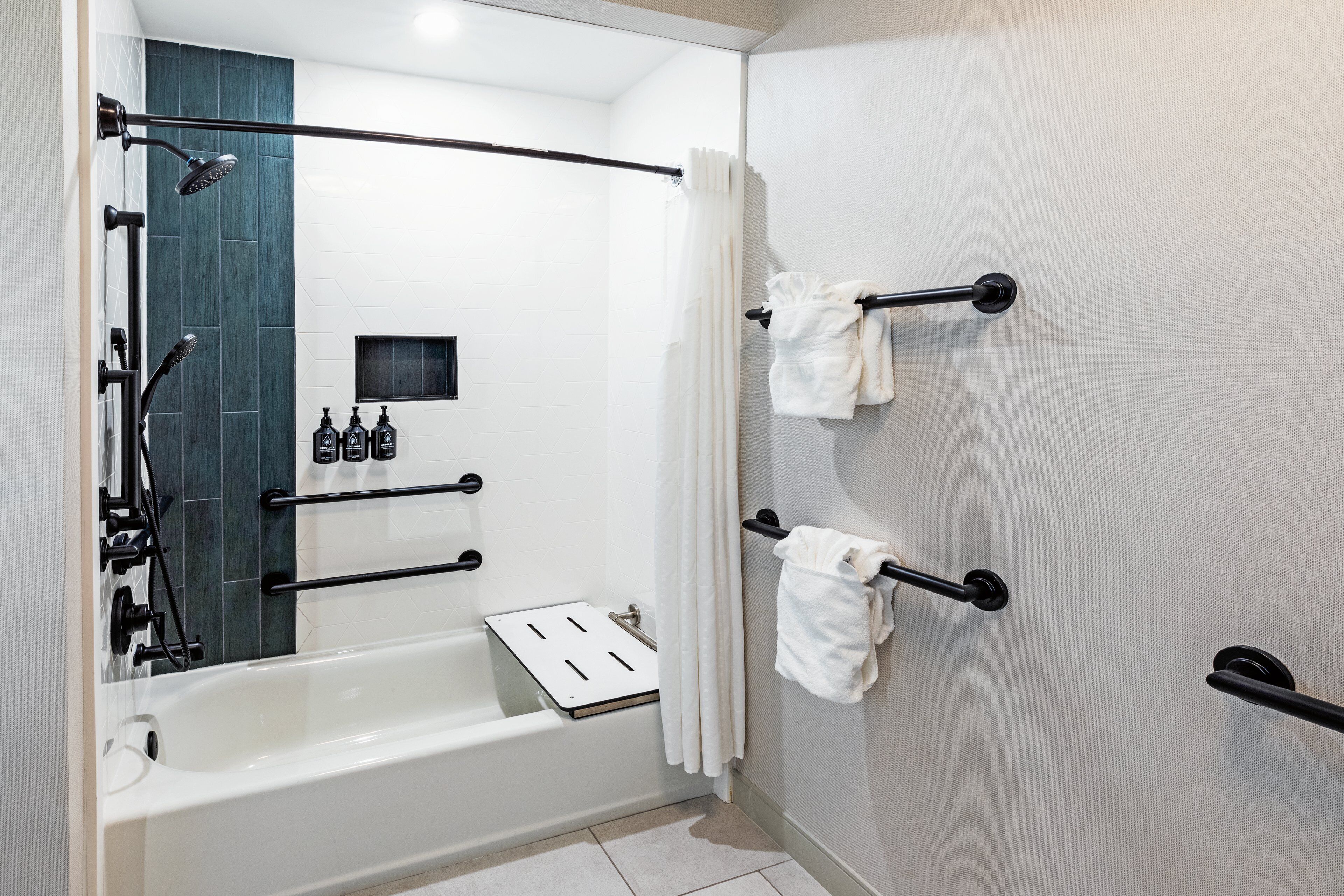 Hotel Indigo Spring – Woodlands Area