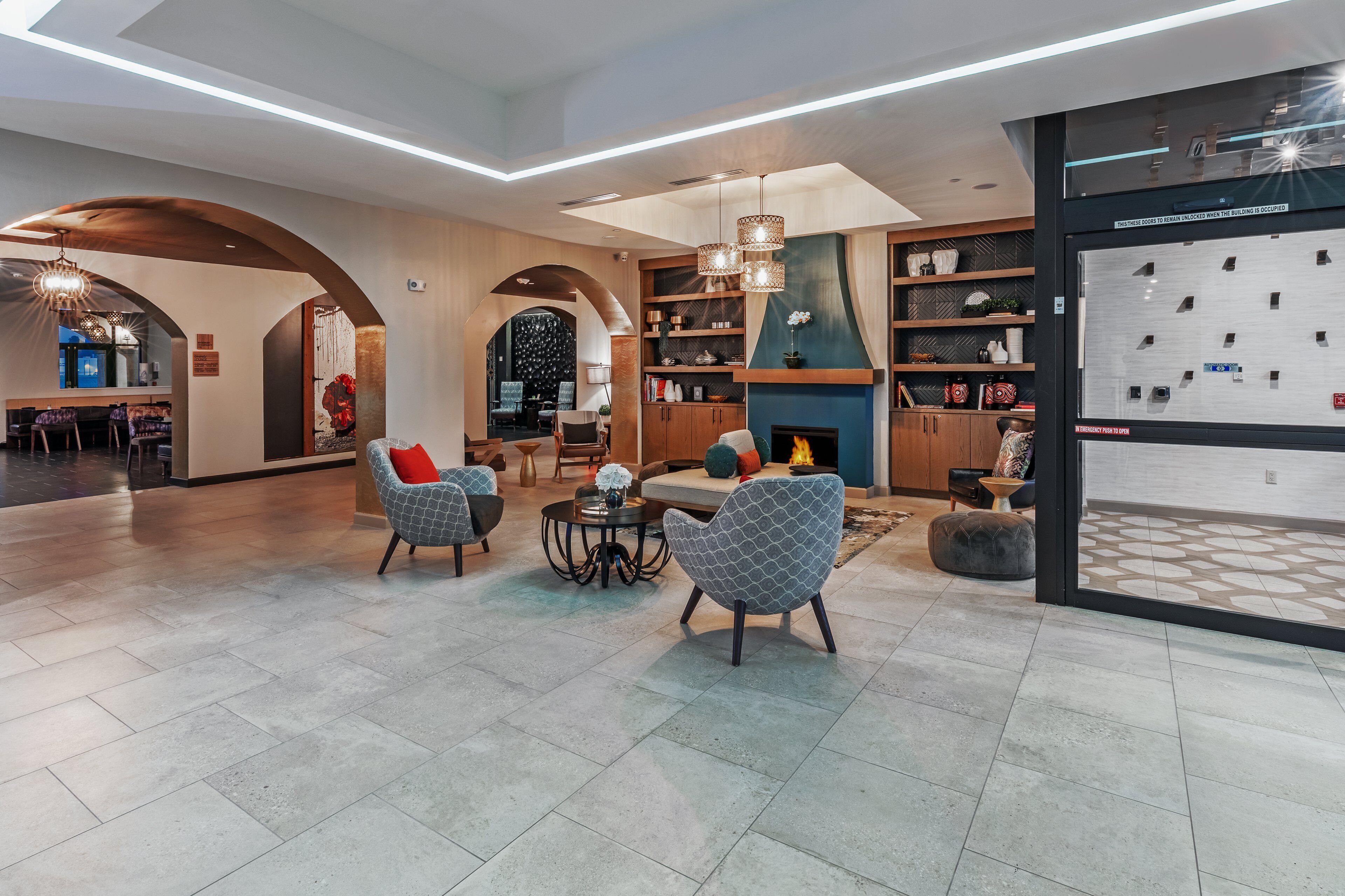 Hotel Indigo Spring – Woodlands Area