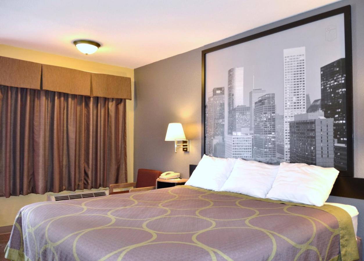 SureStay Hotel by Best Western Spring North Houston