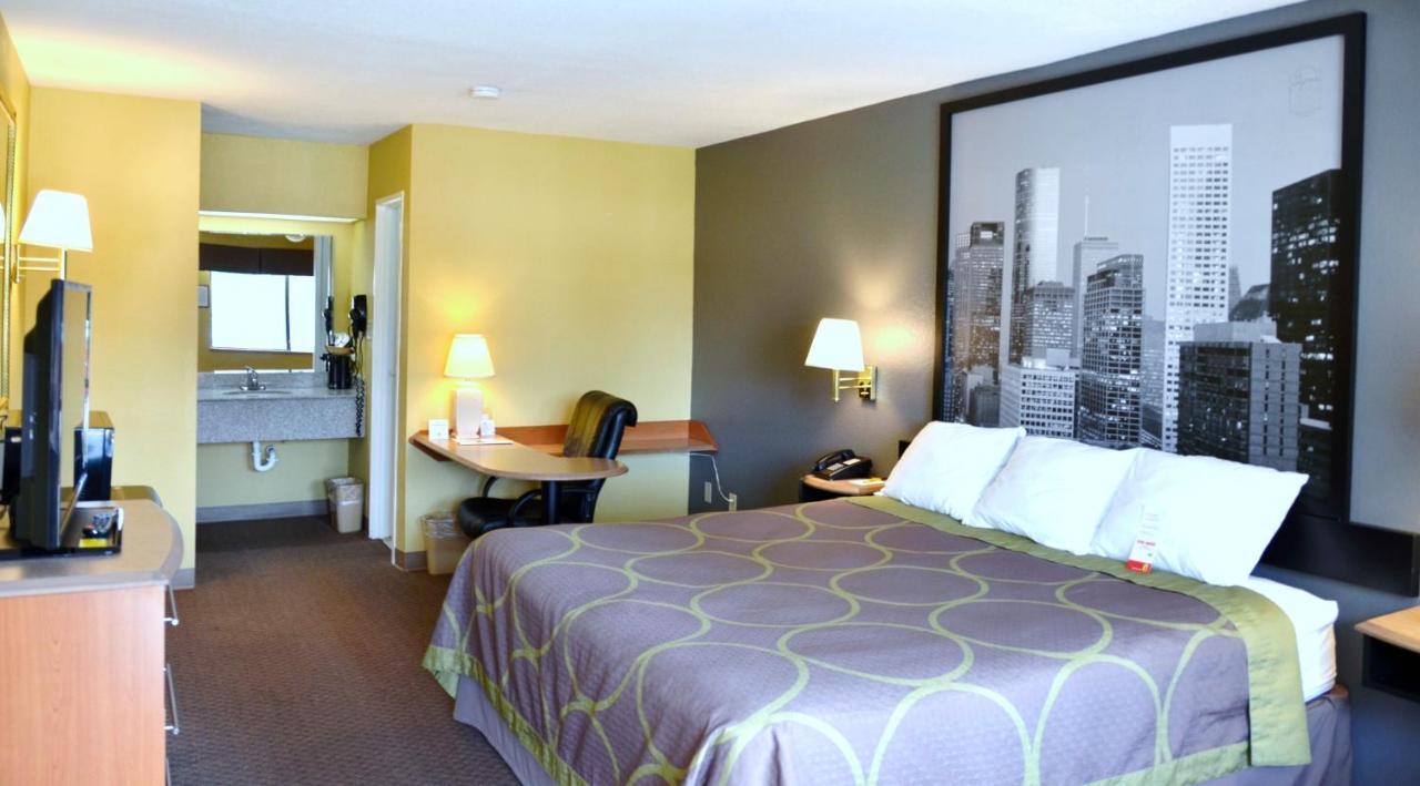 SureStay Hotel by Best Western Spring North Houston