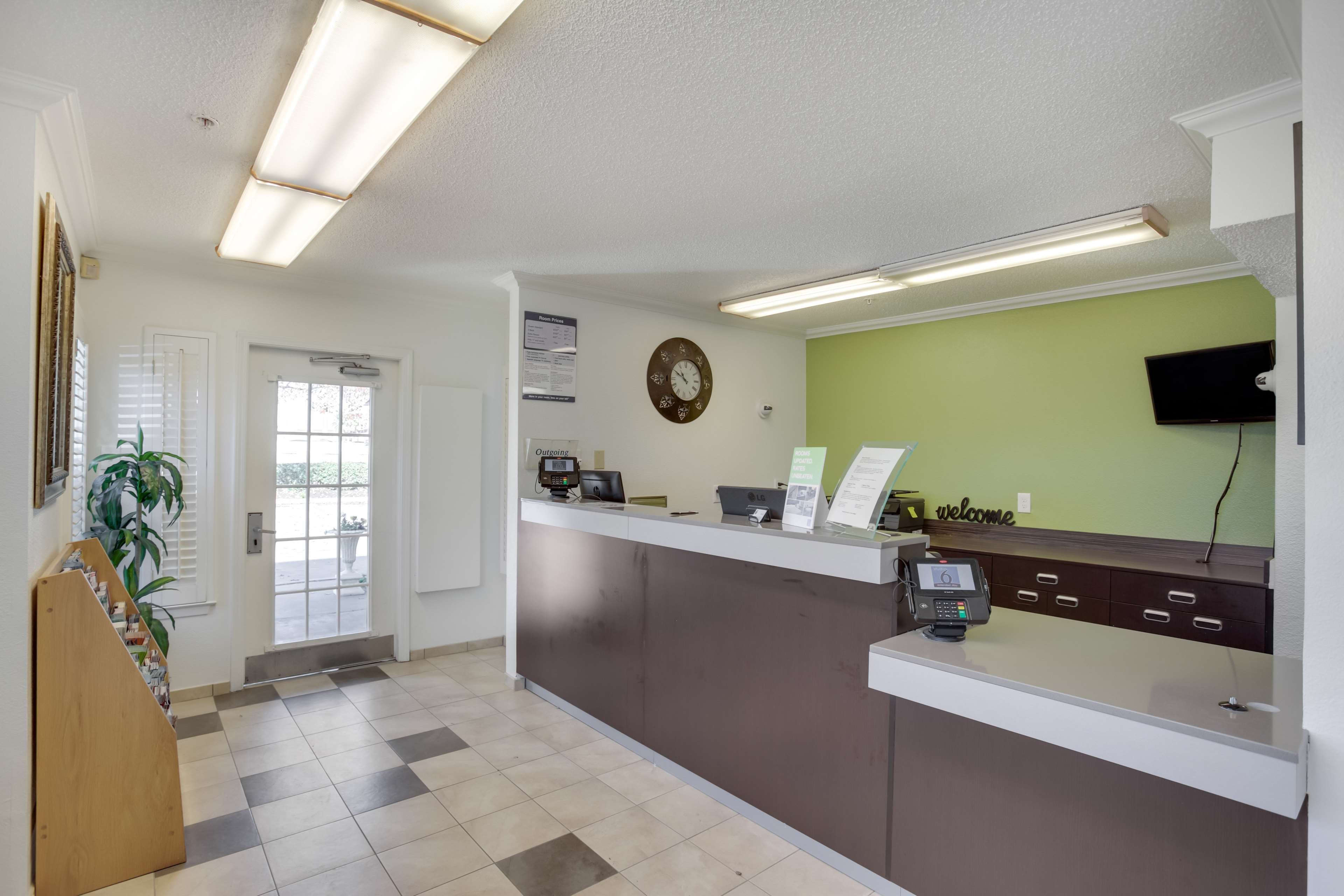 Studio 6 Houston - Sugarland