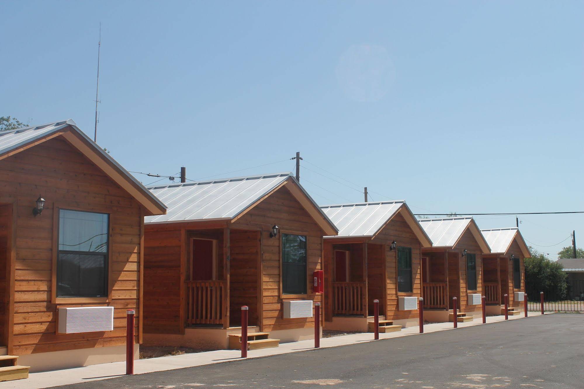 Texas Gold Lodges