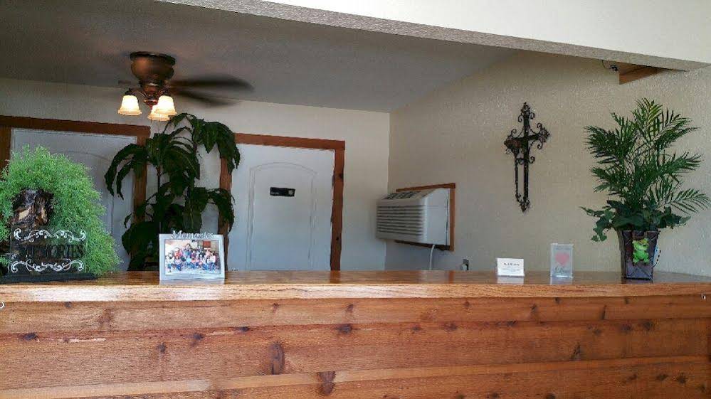 Texas Gold Lodges