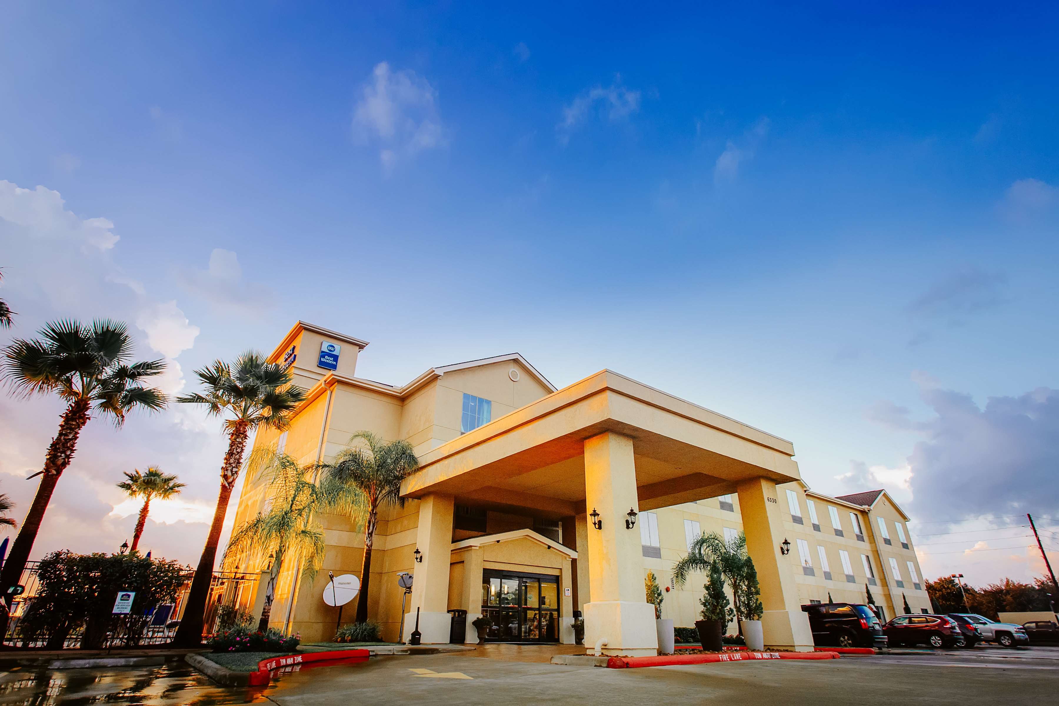 Best Western Sugarland Inn