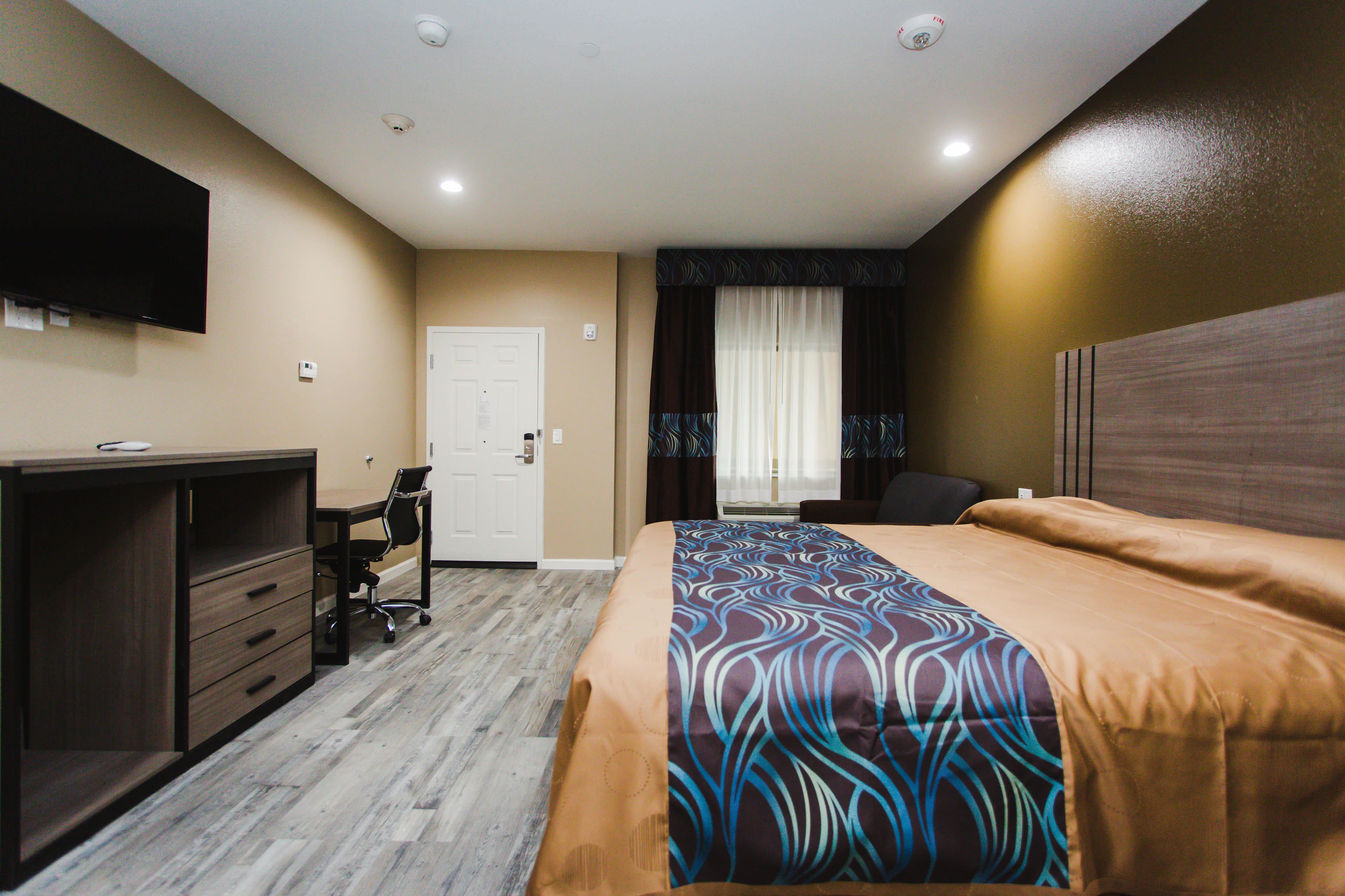 Budget Host Inn & Suites Sugar Land