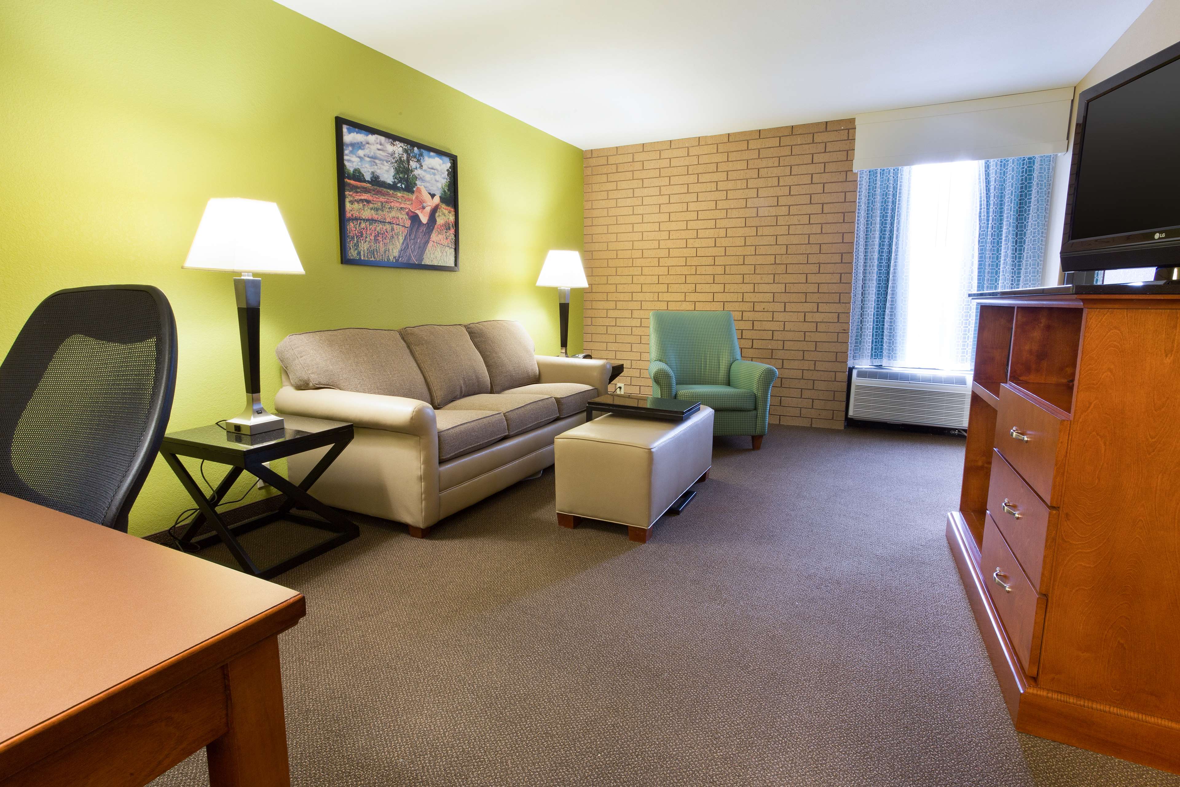 Heritage Inn Suites Houston Sugar Land, Trademark by Wyndham