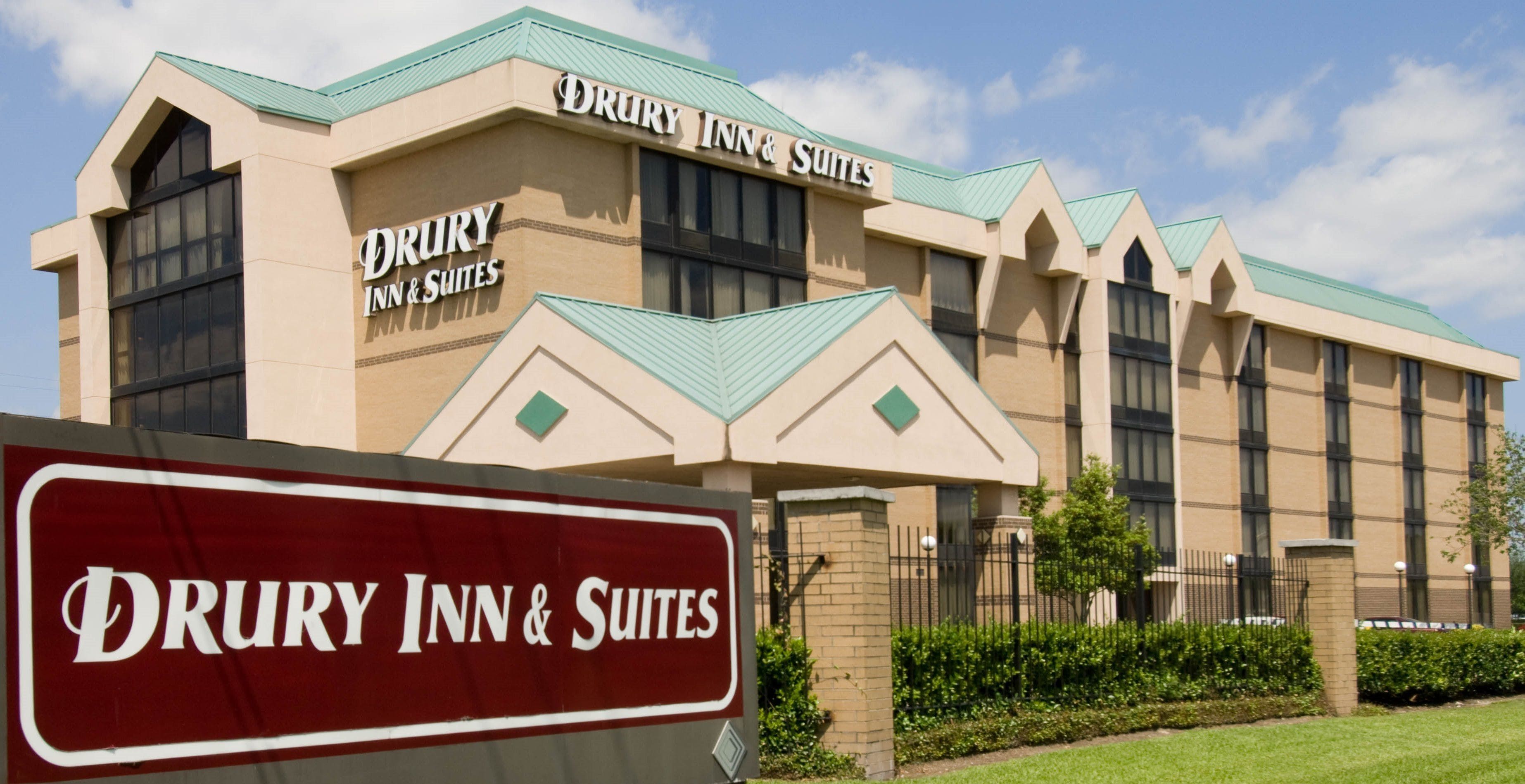 Heritage Inn Suites Houston Sugar Land, Trademark by Wyndham