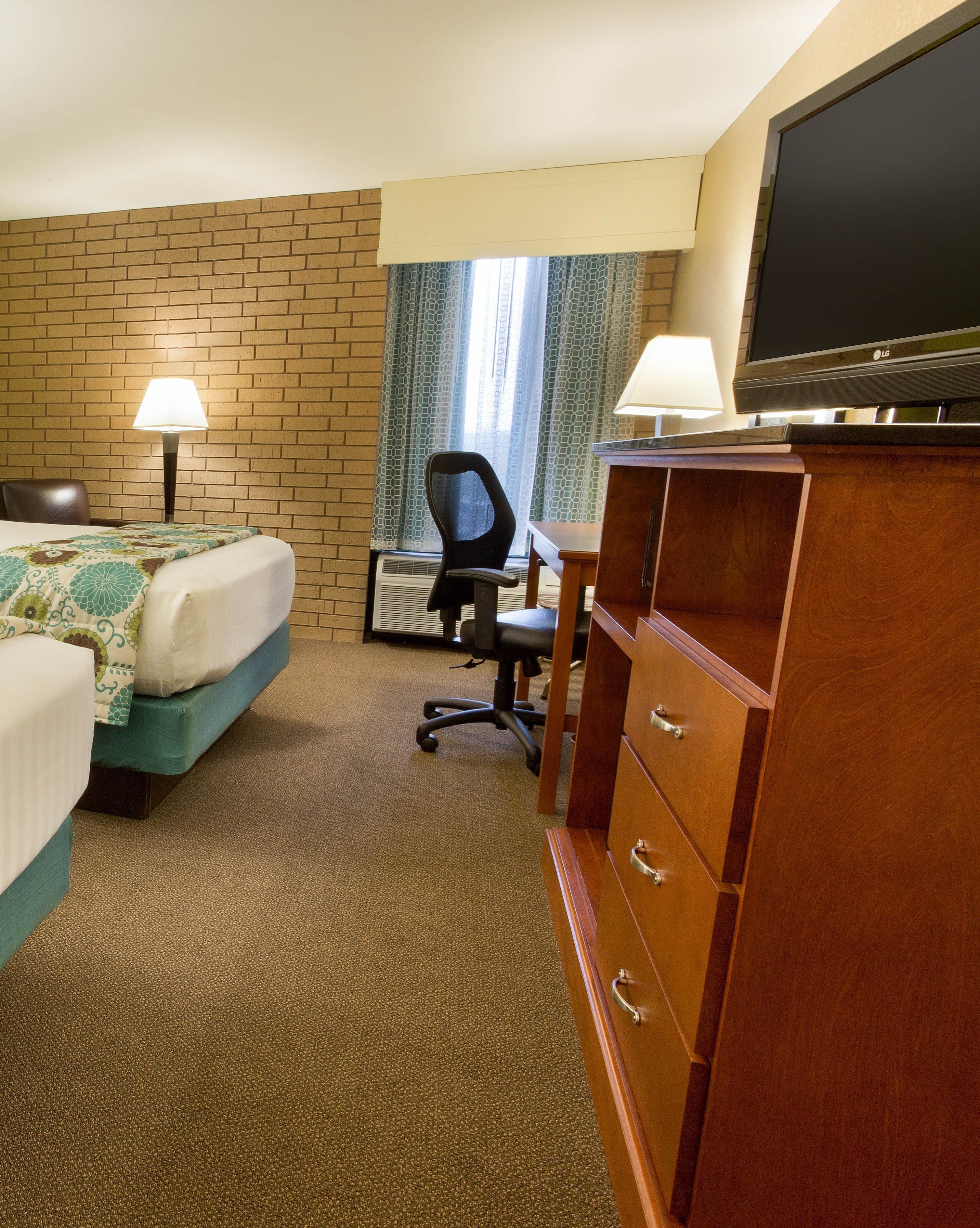 Heritage Inn Suites Houston Sugar Land, Trademark by Wyndham