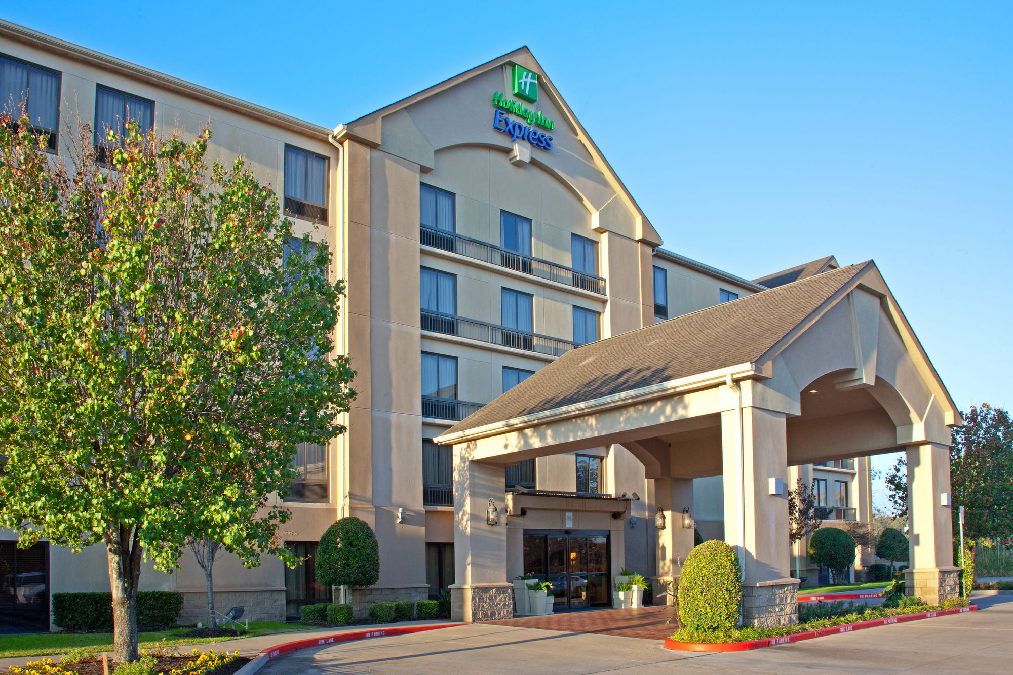 Best Western Plus Sugar Land/Stafford