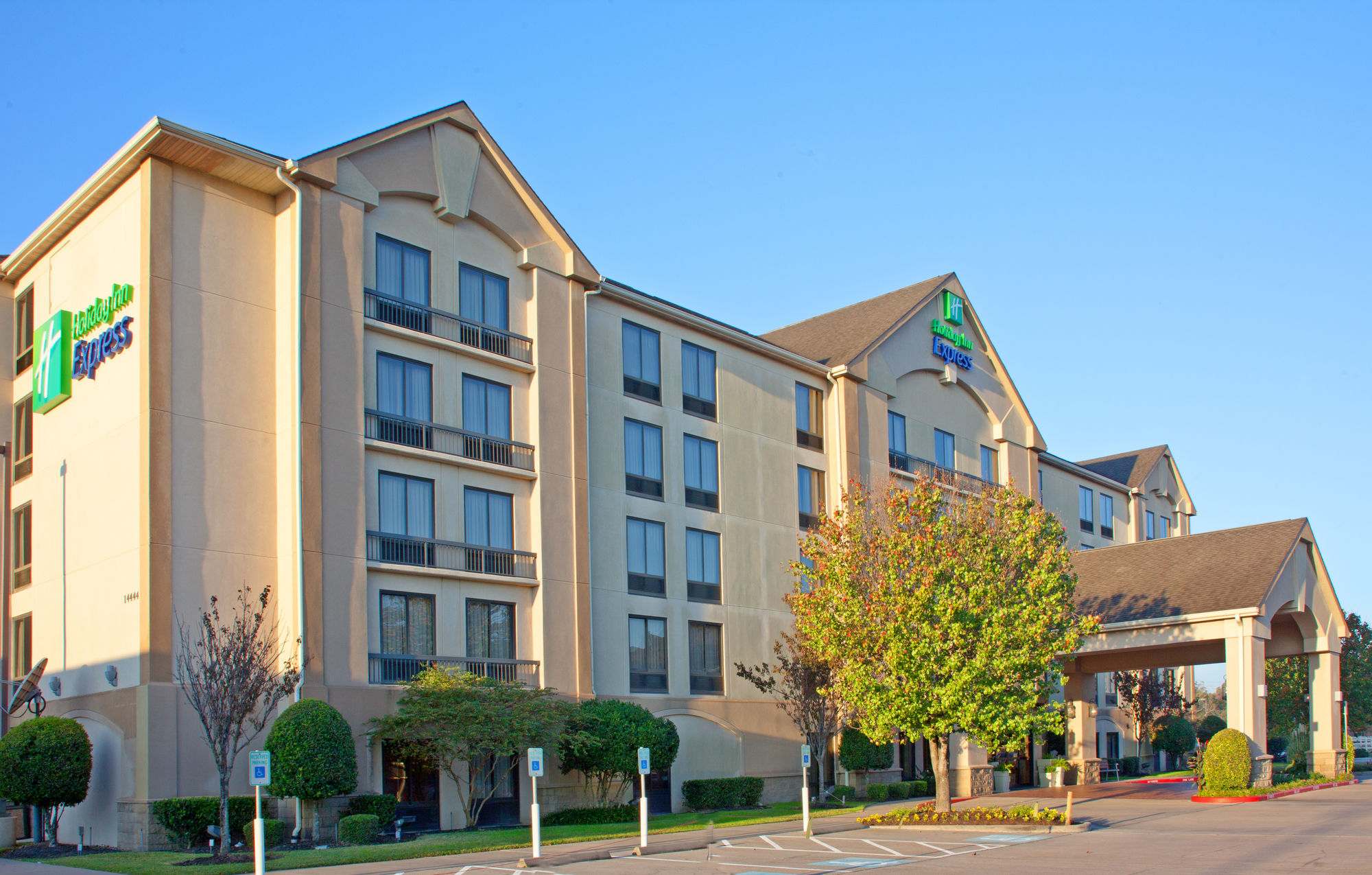 Best Western Plus Sugar Land/Stafford