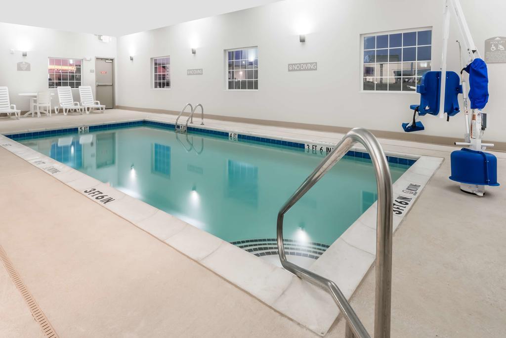 Microtel Inn and Suites by Wyndham Sweetwater